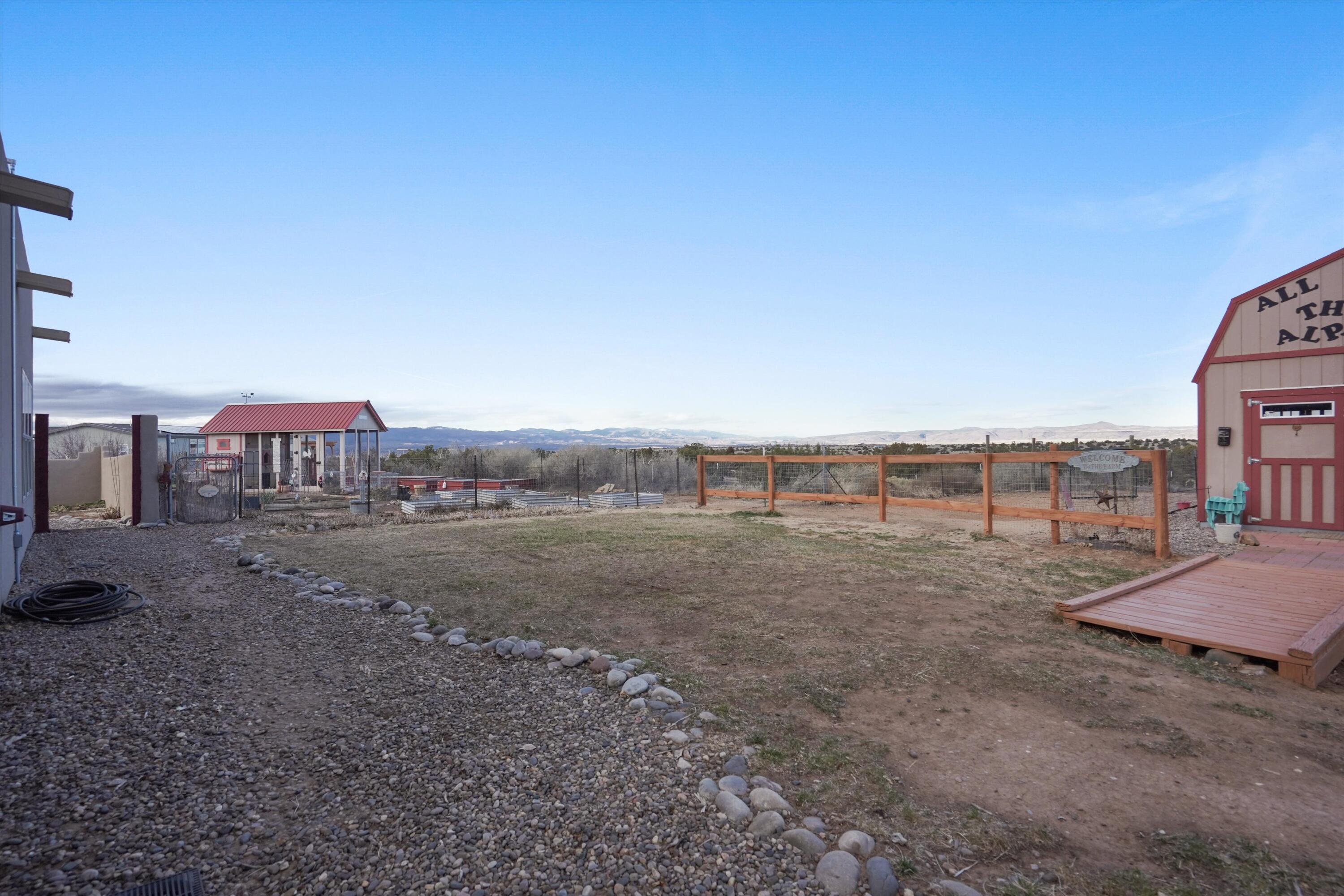 Photo 19 — 25 Arroyito