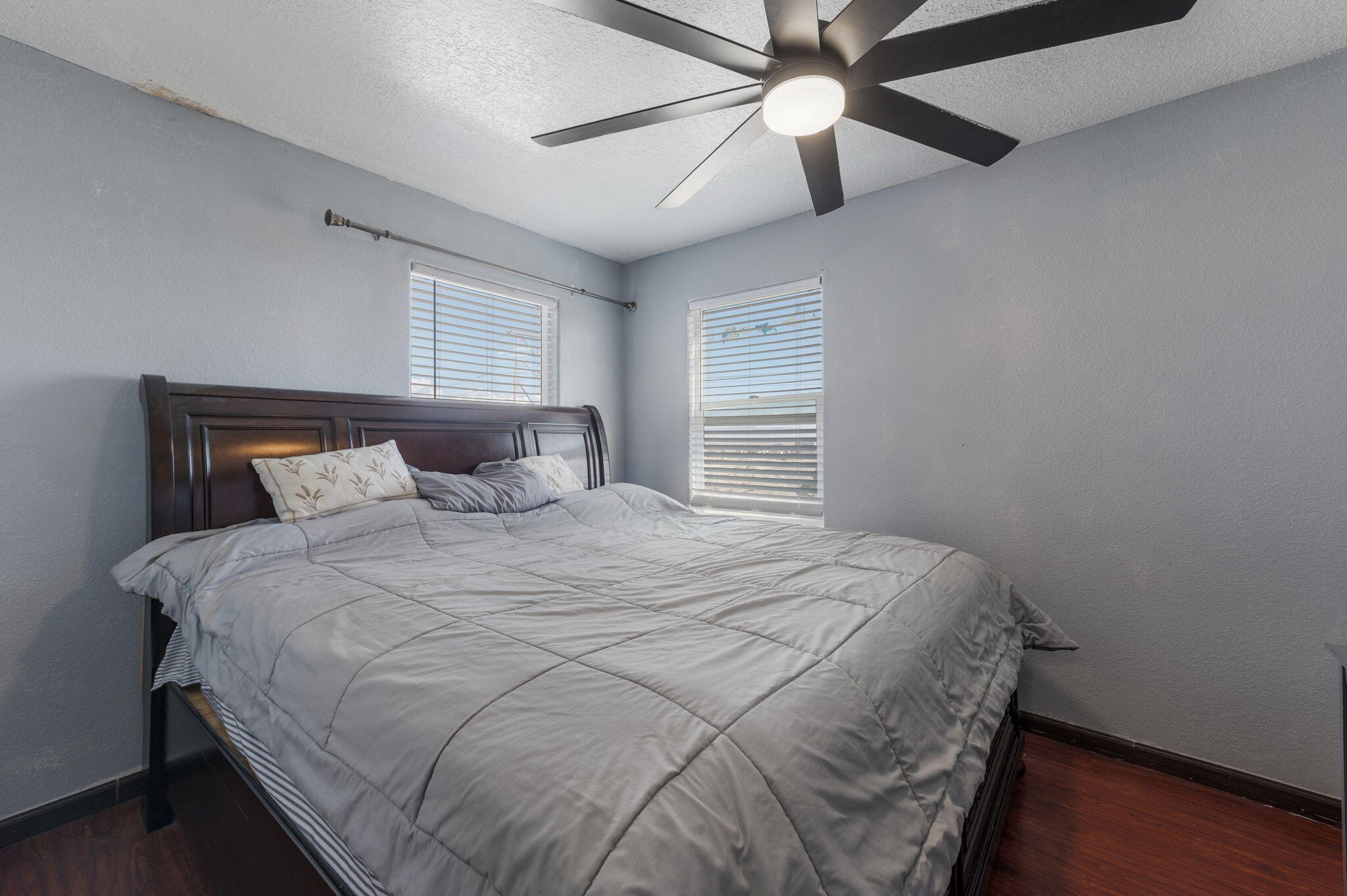 Photo 11 — 8600 Casa De Luz Court NW