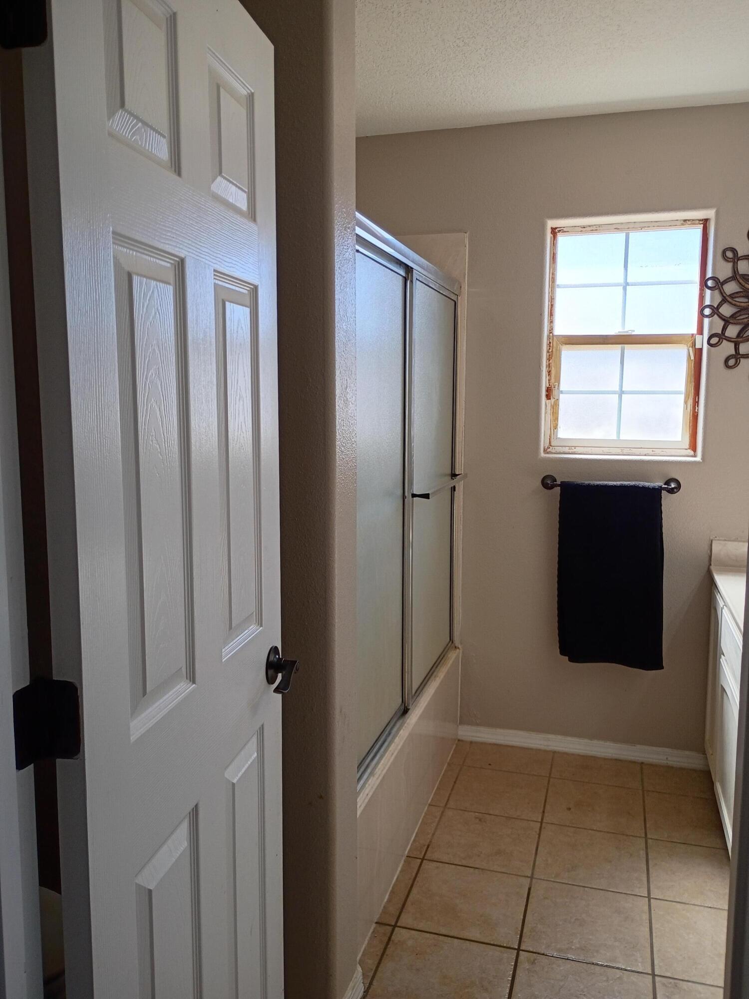 Photo 5 — 1415 Vista Hill Loop