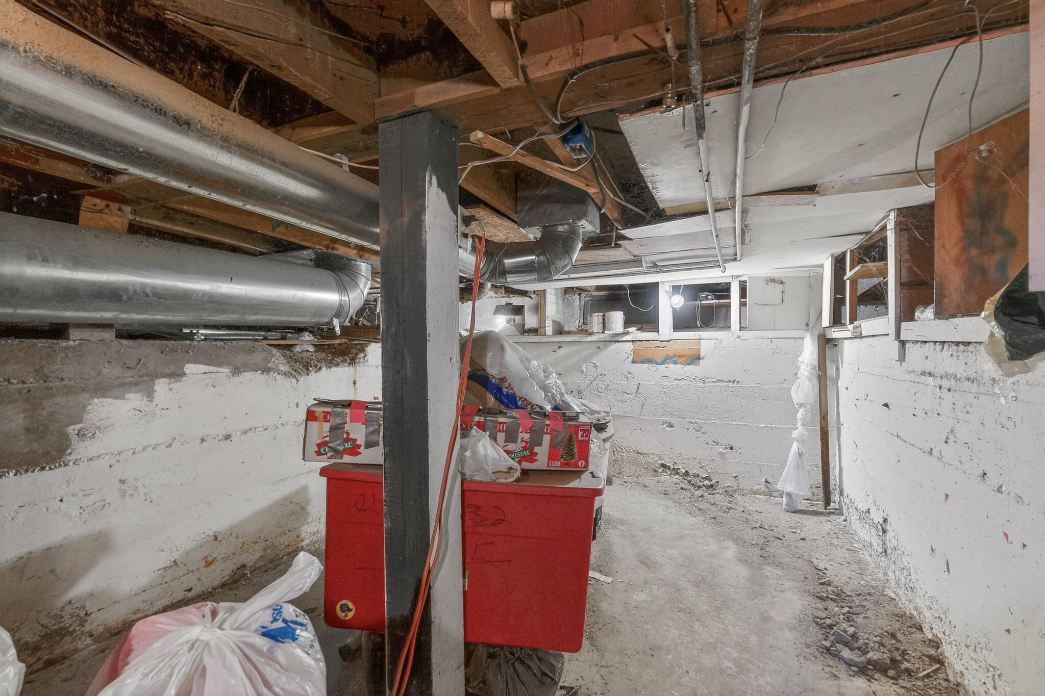 Photo 18 — 1504 6th Street NW