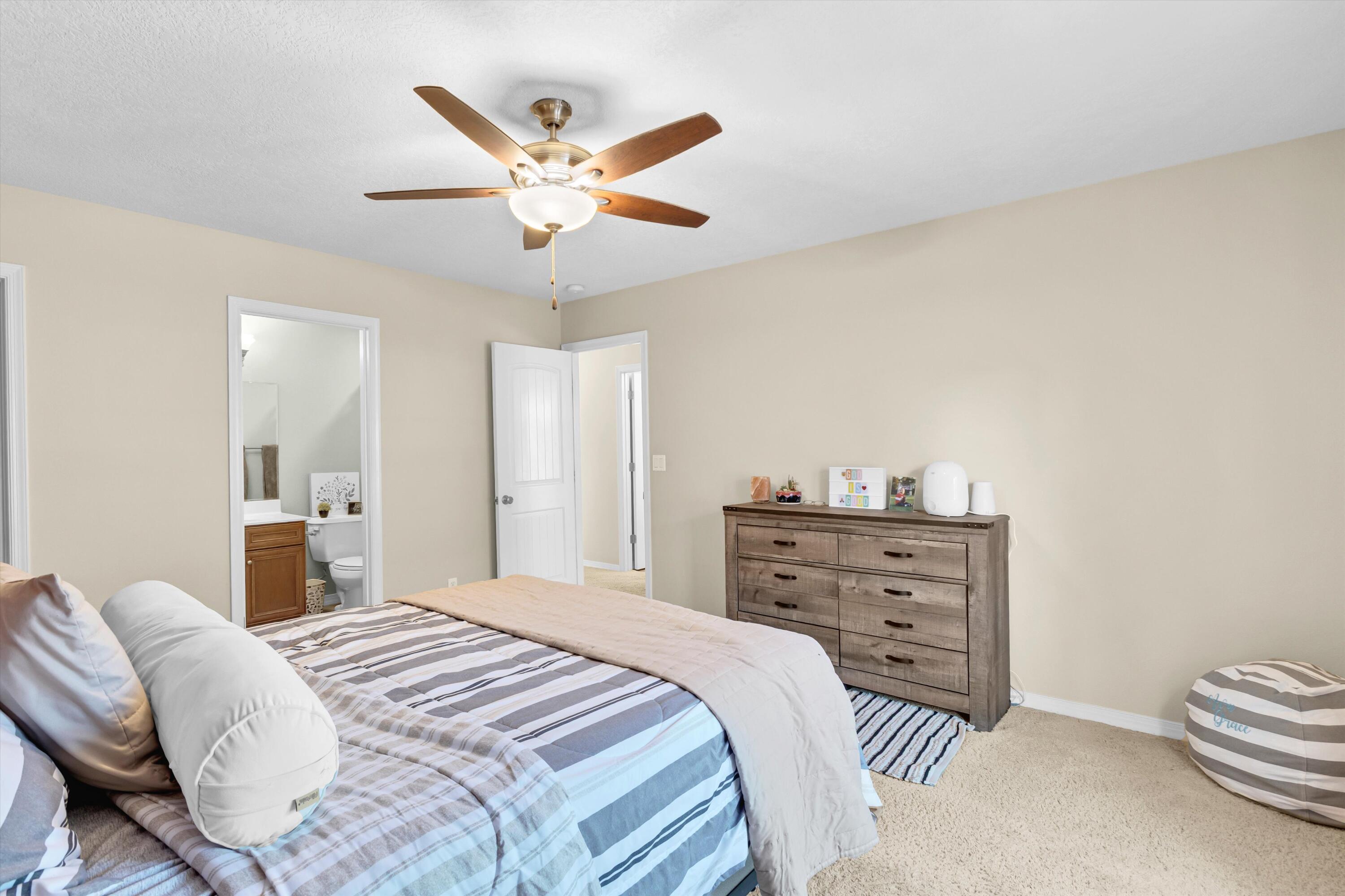 Photo 3 — 8404 Wild Dunes Avenue NW