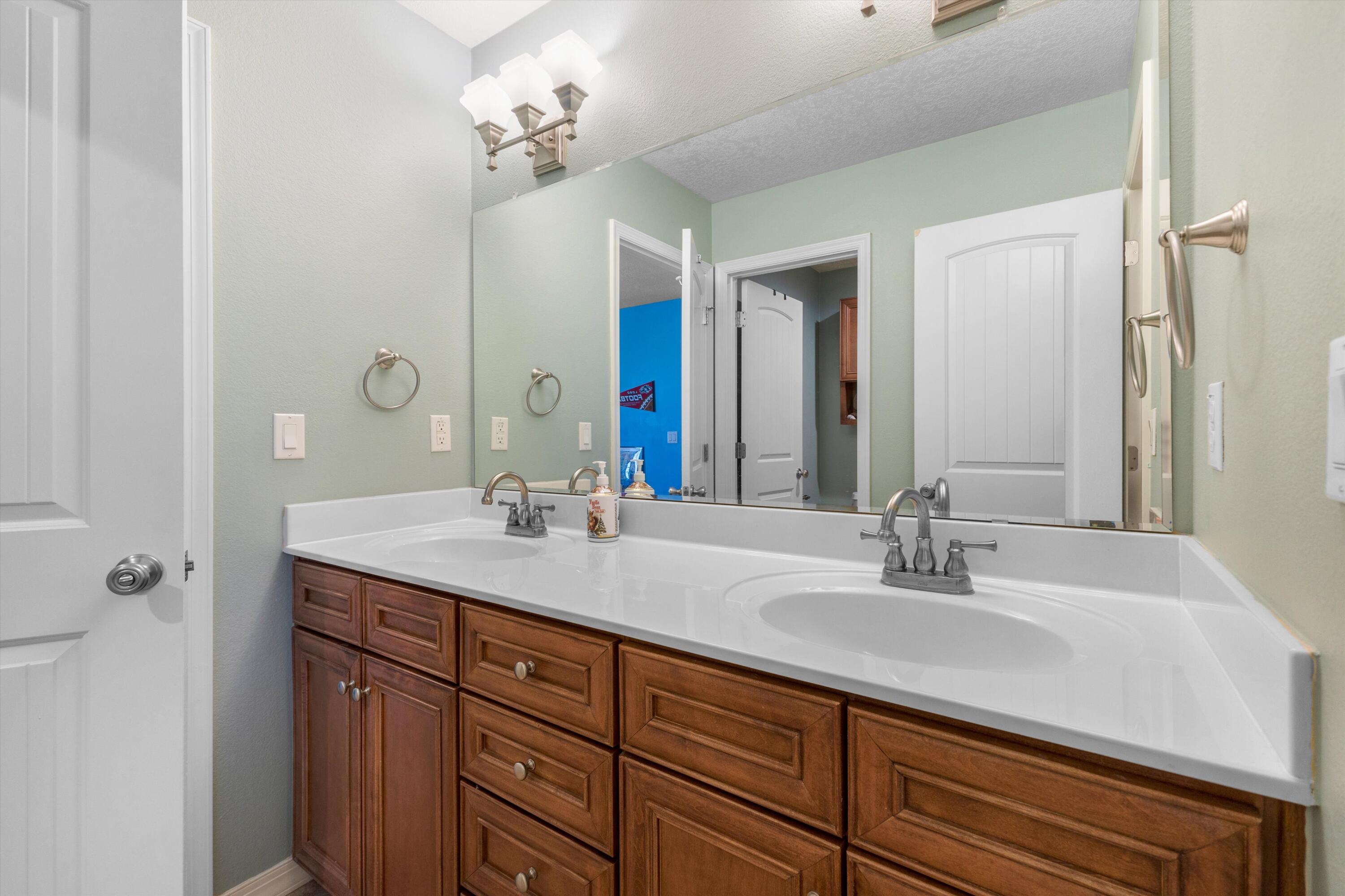 Photo 8 — 8404 Wild Dunes Avenue NW