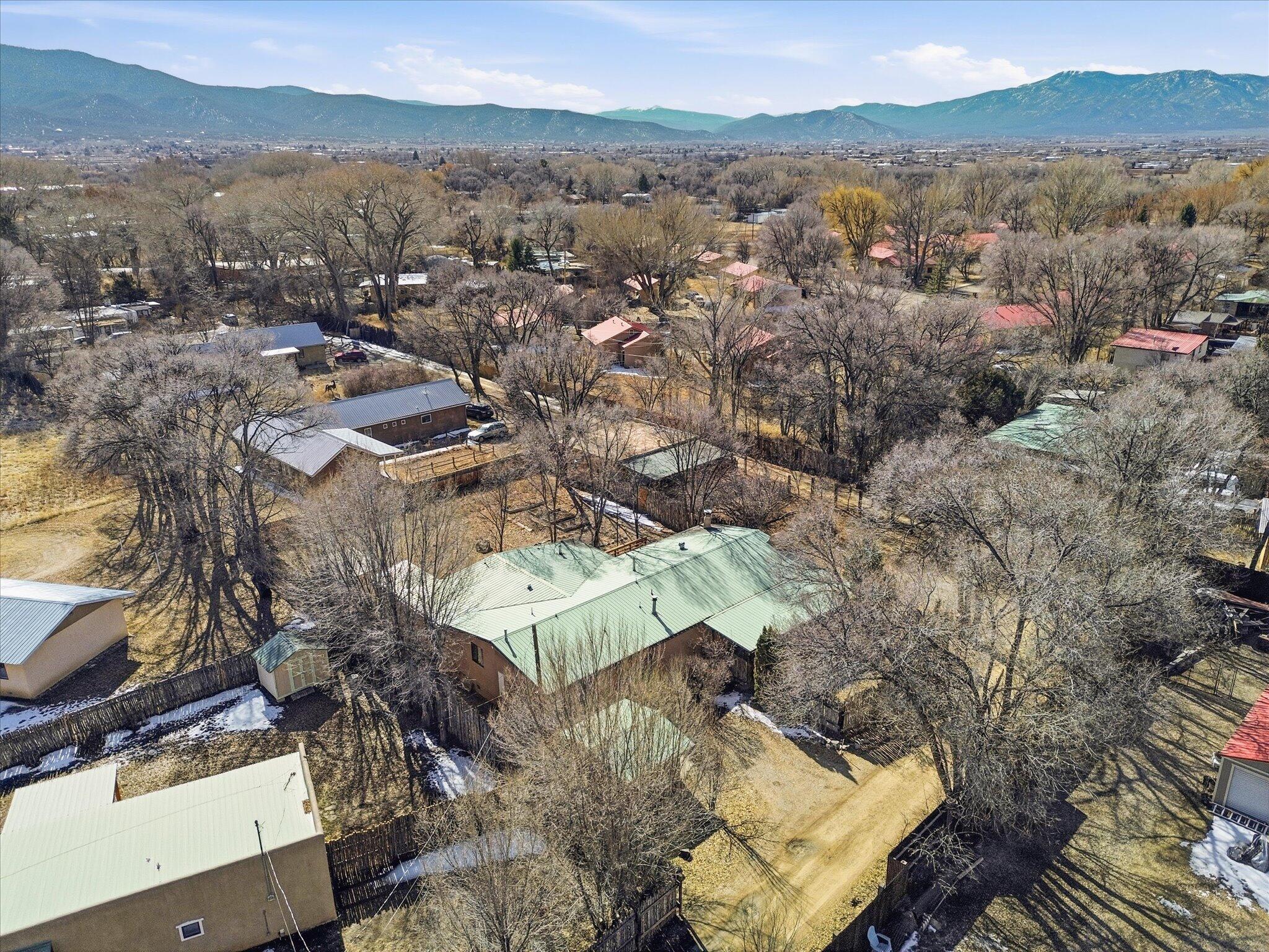 Photo 10 — 104 Guthrie Lane A & B