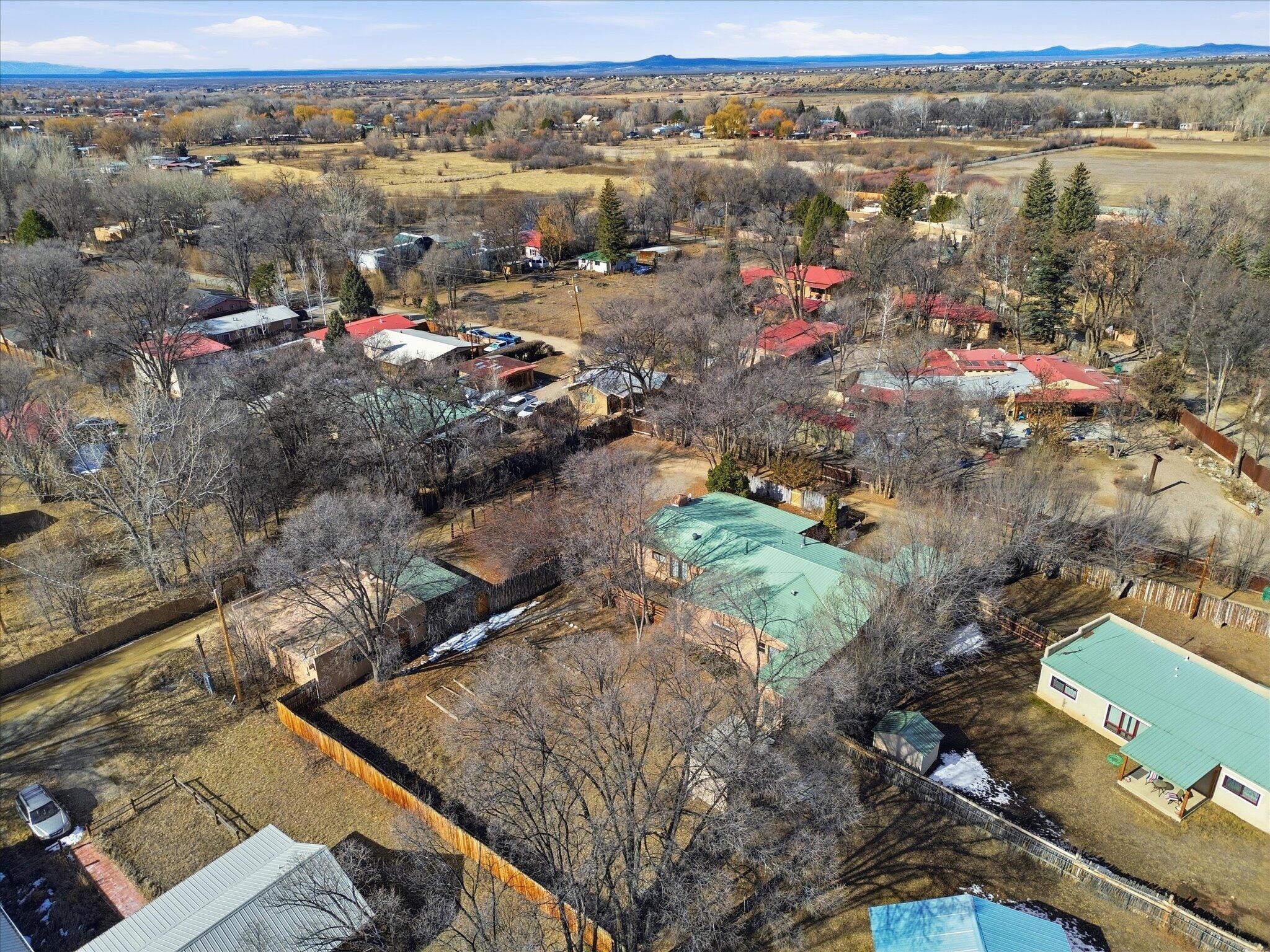 Photo 8 — 104 Guthrie Lane A & B