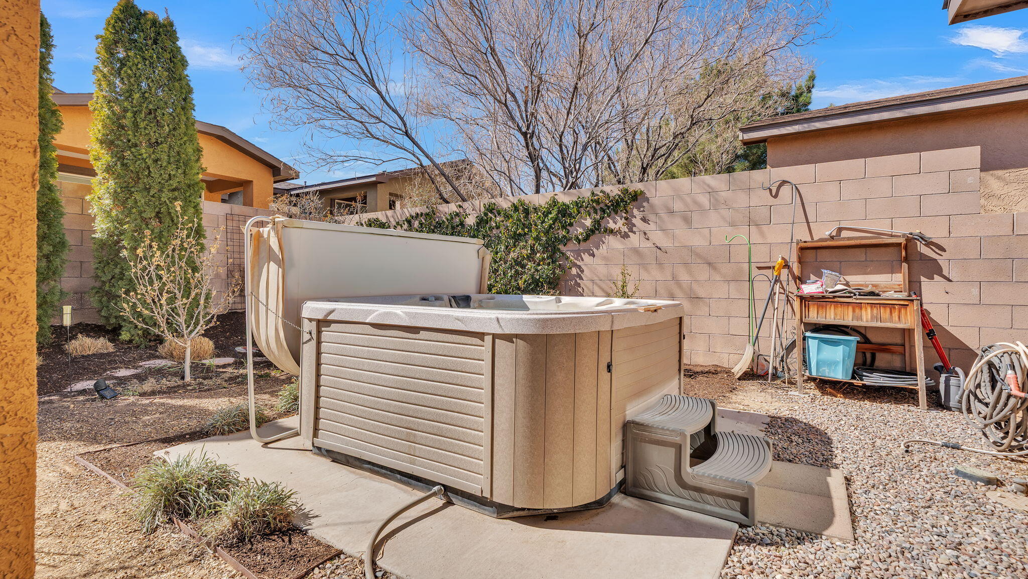 Photo 20 — 301 Zuni River Circle SW