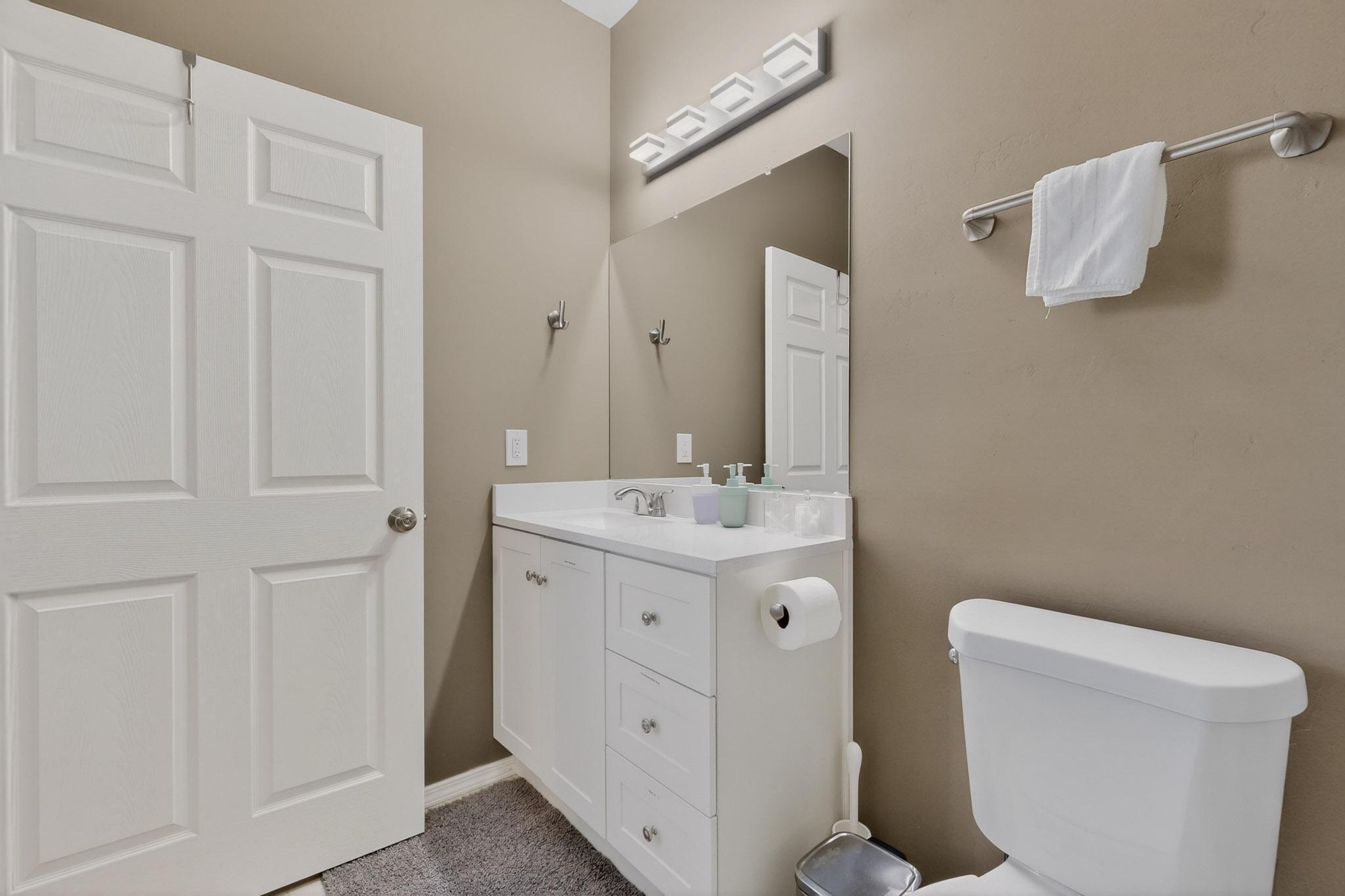 Photo 20 — 321 Columbia Drive SE