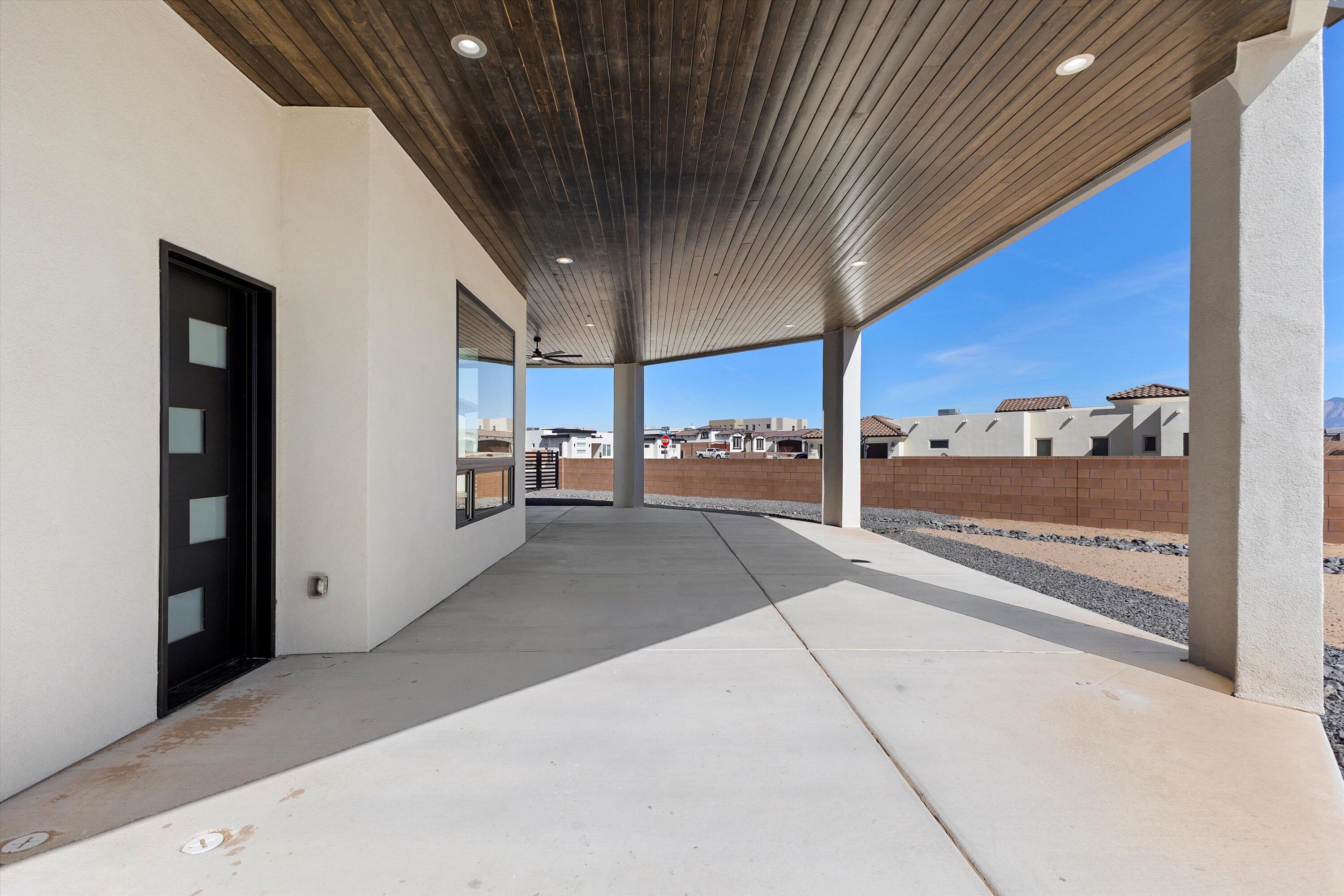 Photo 15 — 6608 Petirrojo Road NW