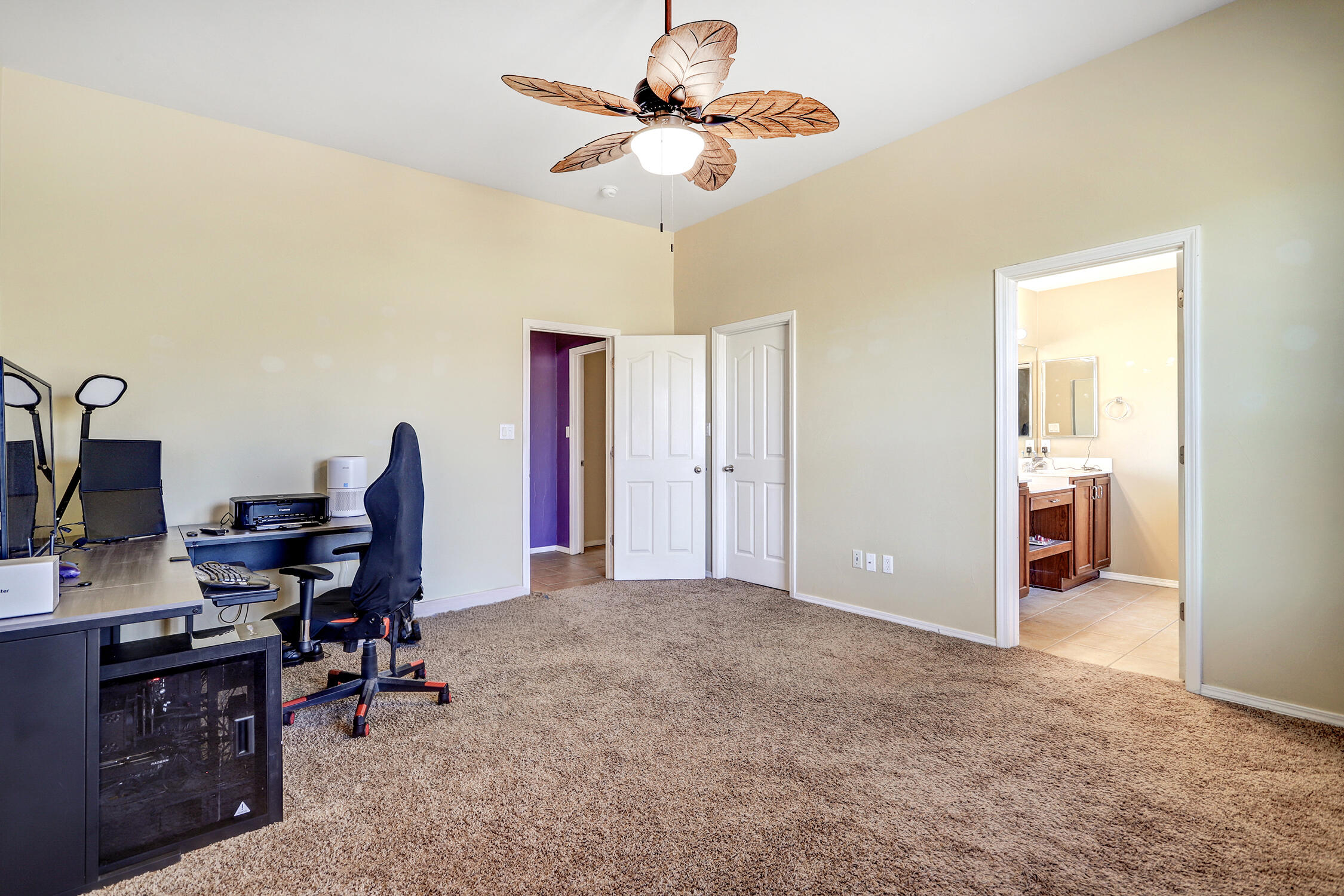 Photo 18 — 861 Loma Pinon Loop NE