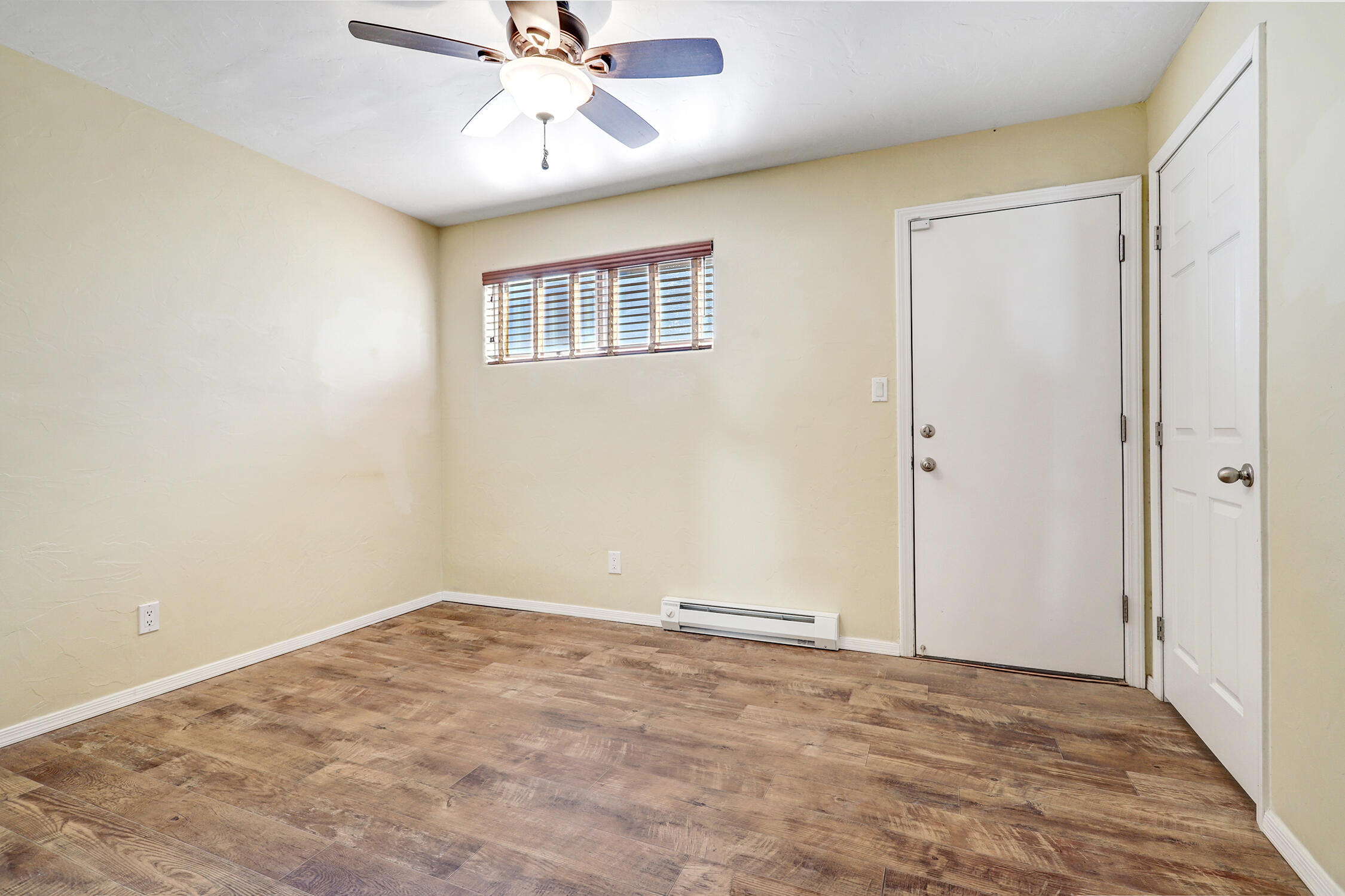 Photo 15 — 861 Loma Pinon Loop NE