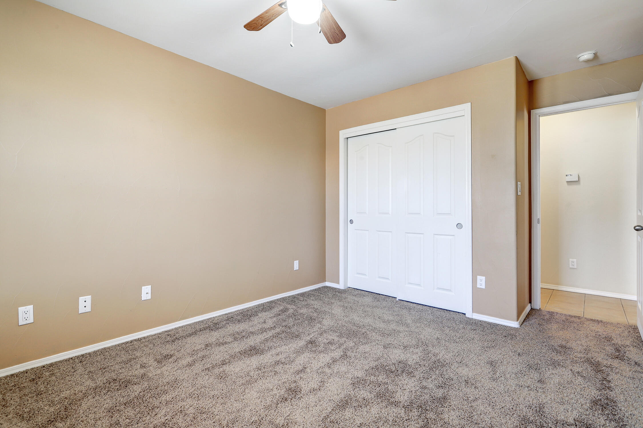 Photo 11 — 861 Loma Pinon Loop NE