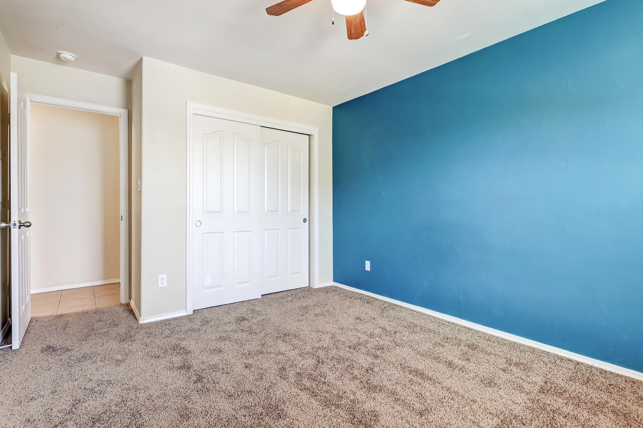 Photo 8 — 861 Loma Pinon Loop NE