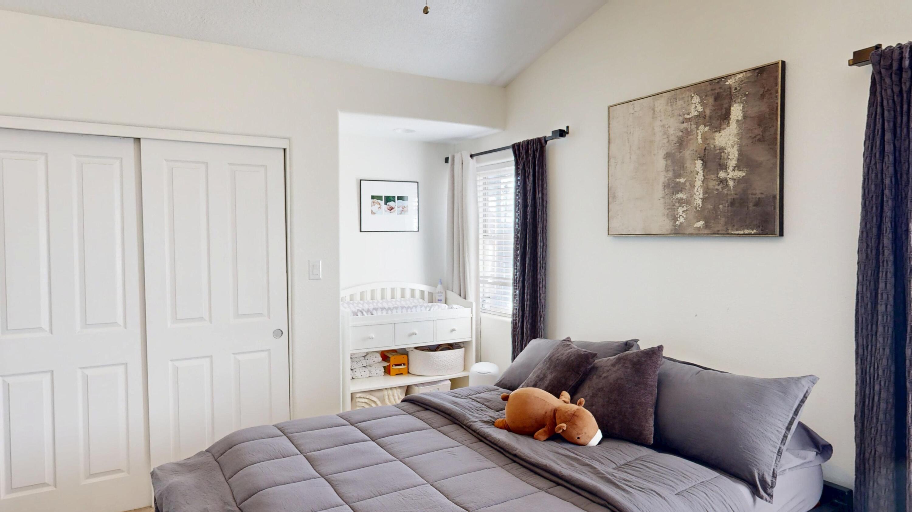 Photo 15 — 1808 William Street SE