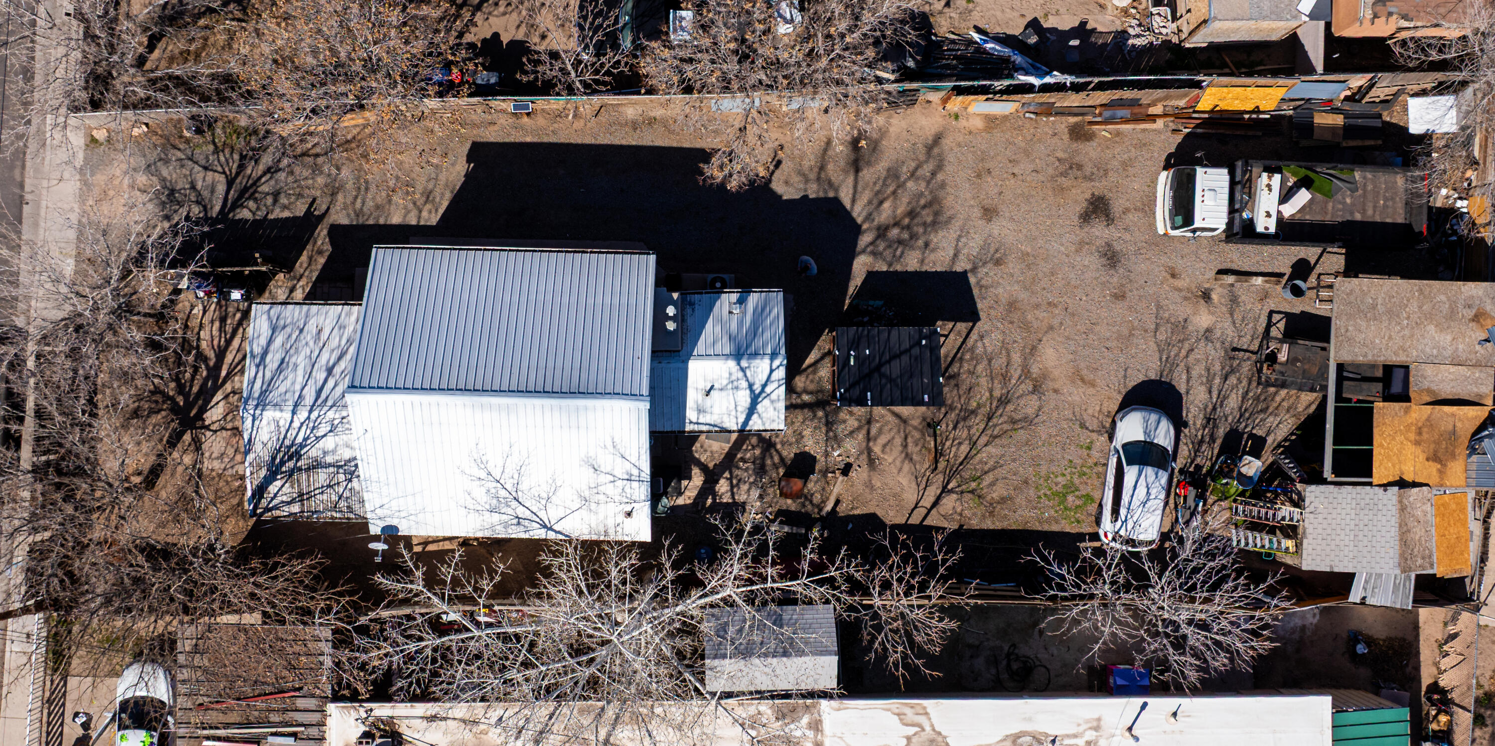 Photo 2 — 1808 William Street SE