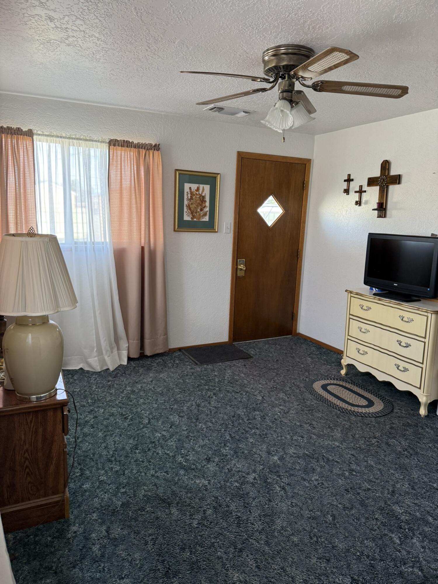 Photo 4 — 10 Adams Street