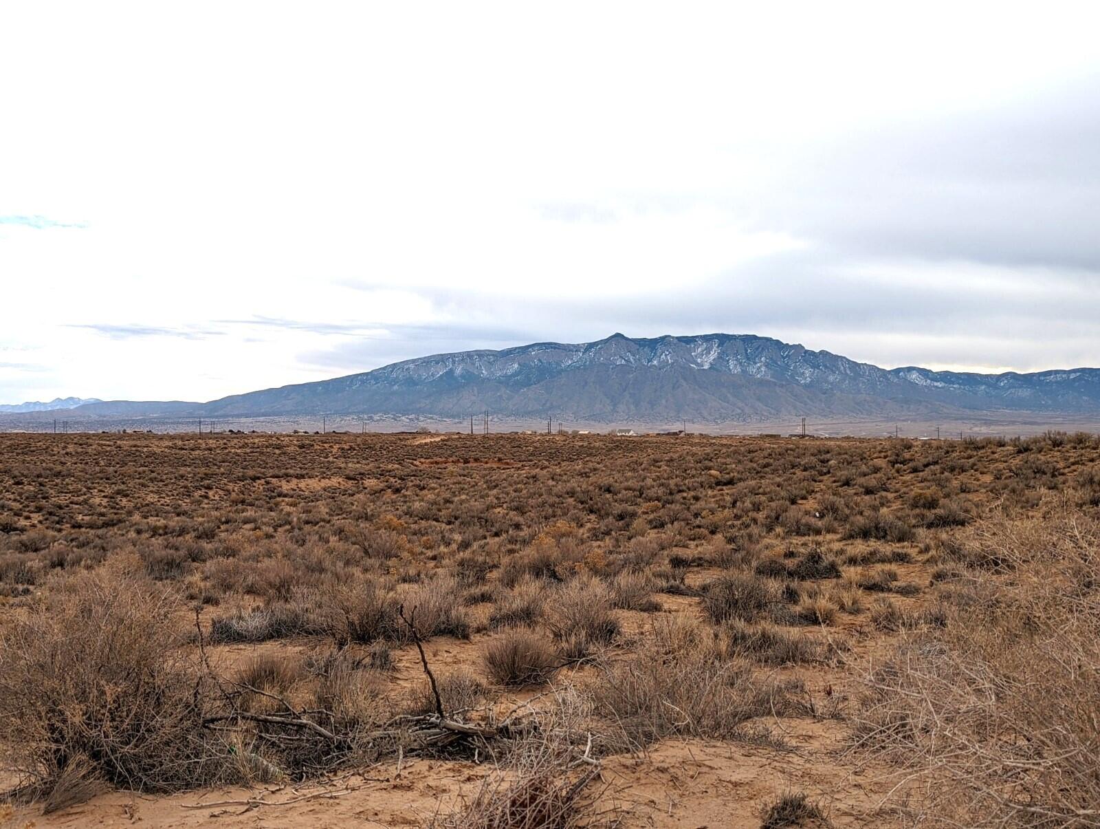 2611 Pendragon Street NE, Rio Rancho, NM 87144