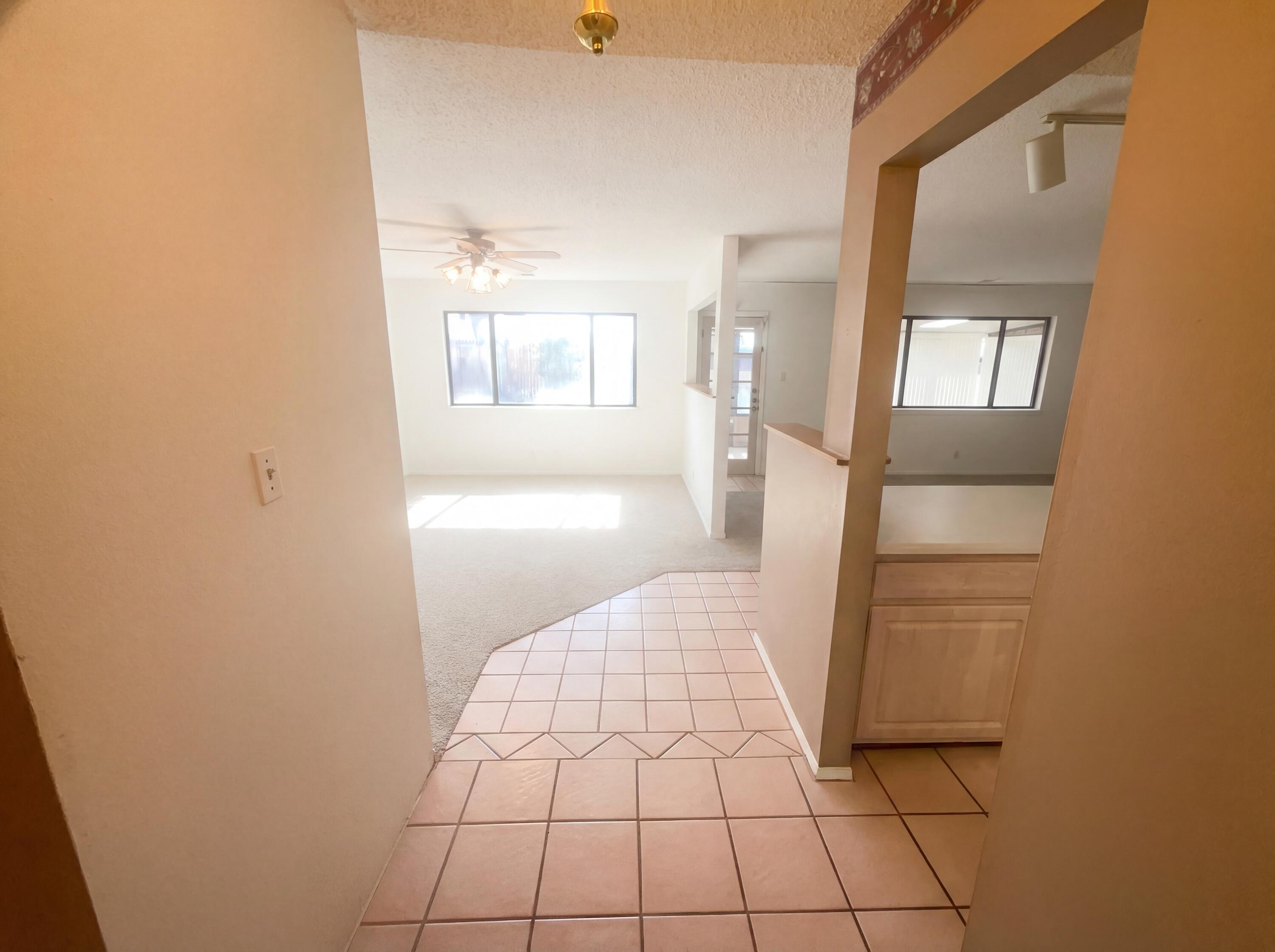 Photo 13 — 7212 Derickson Avenue NE