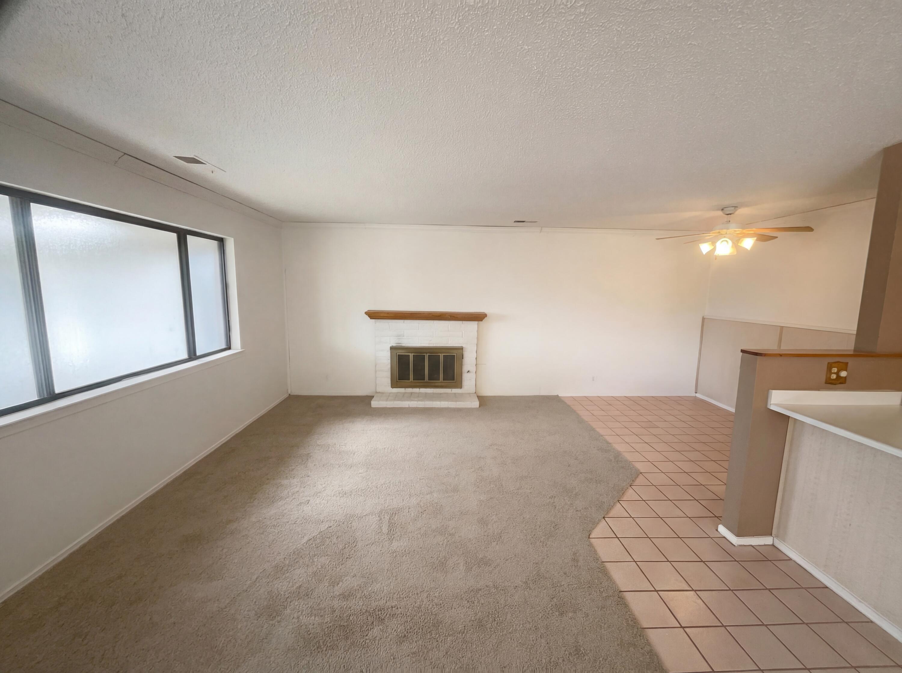Photo 20 — 7212 Derickson Avenue NE