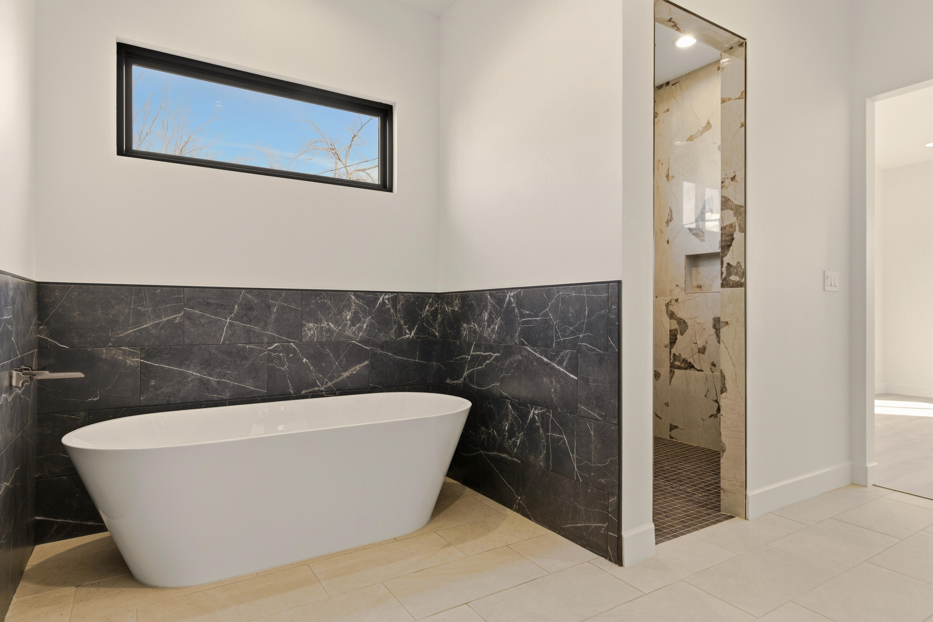 Photo 10 — 1008 22nd Street NW