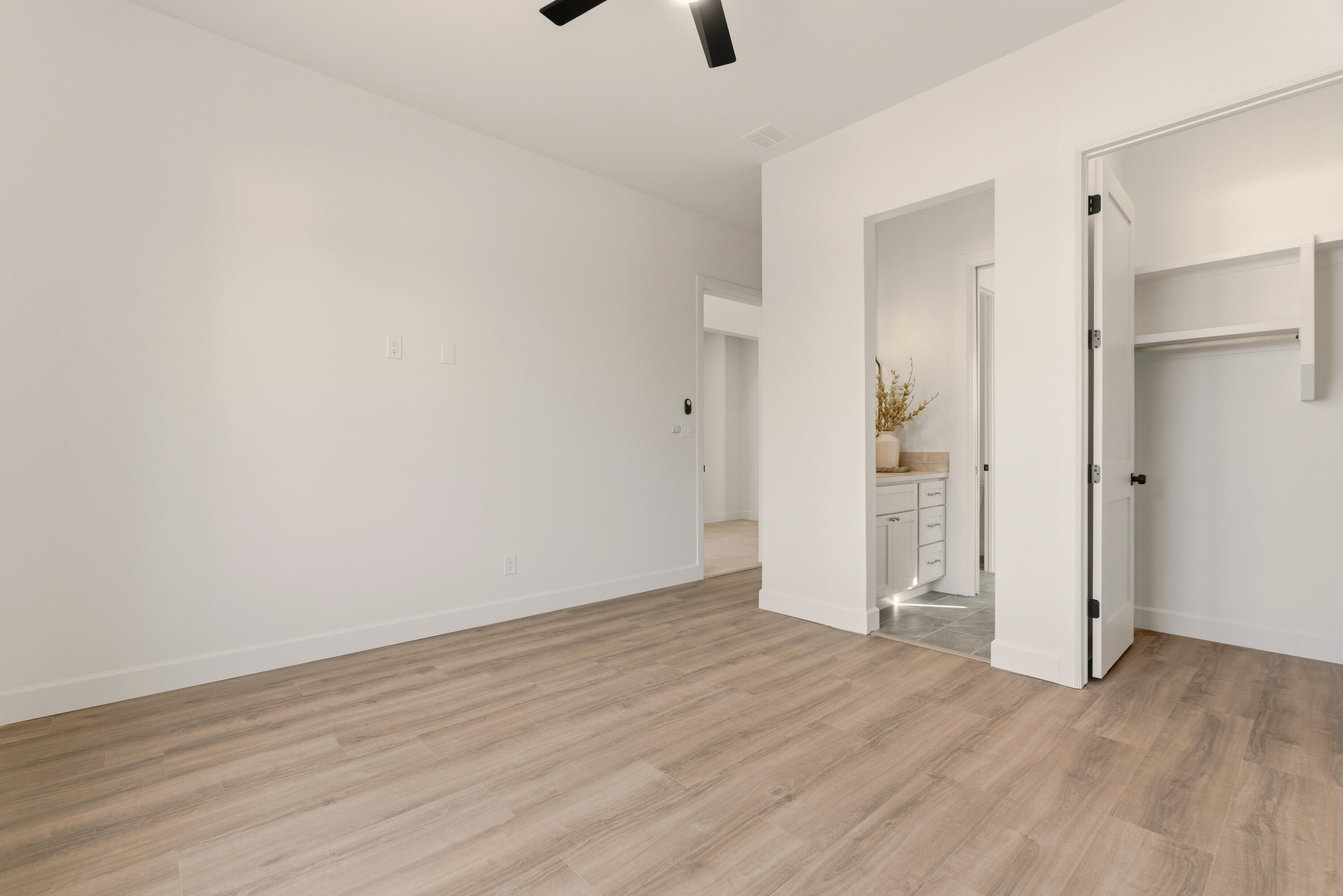 Photo 14 — 1008 22nd Street NW