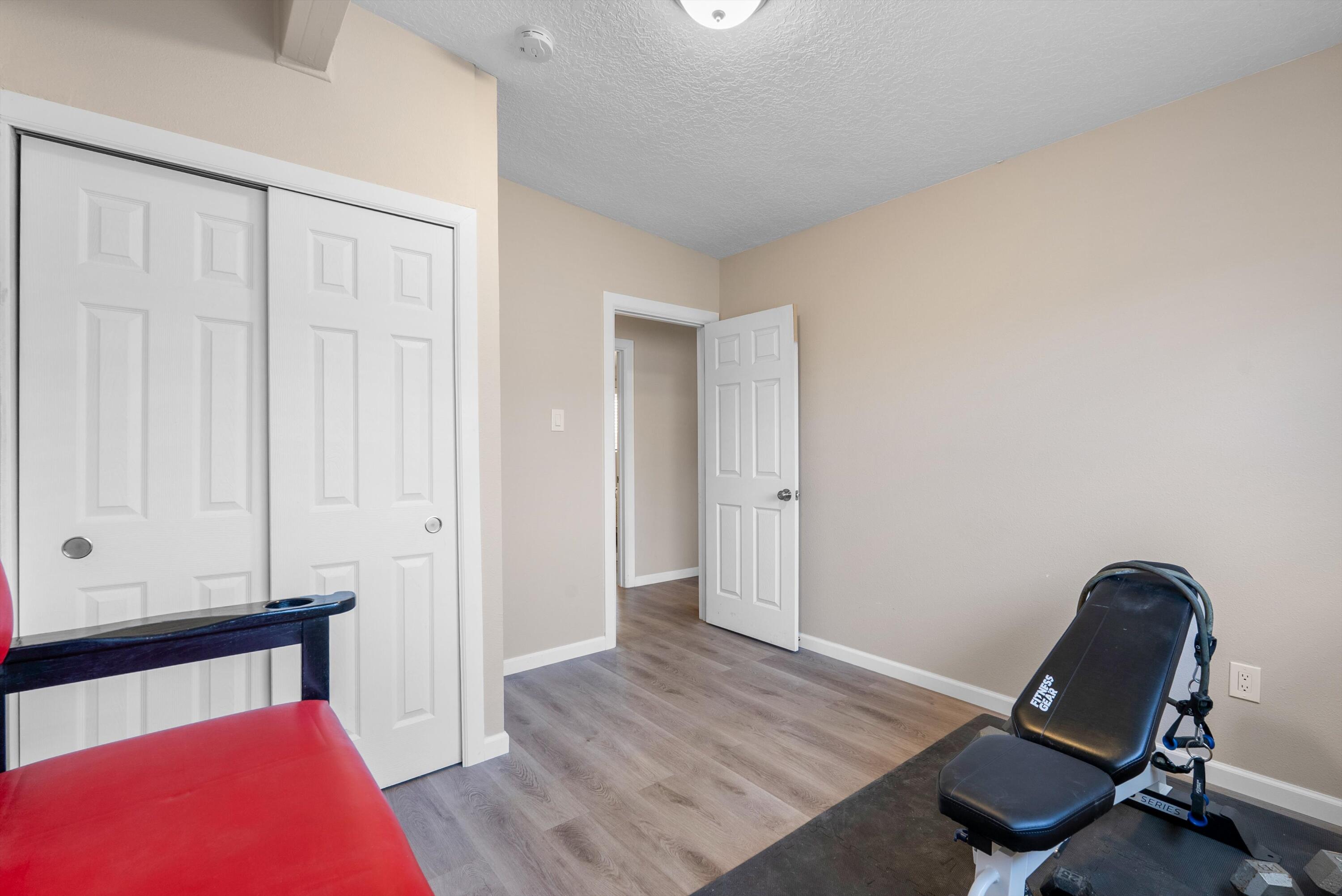Photo 3 — 1829 Blume Street NE