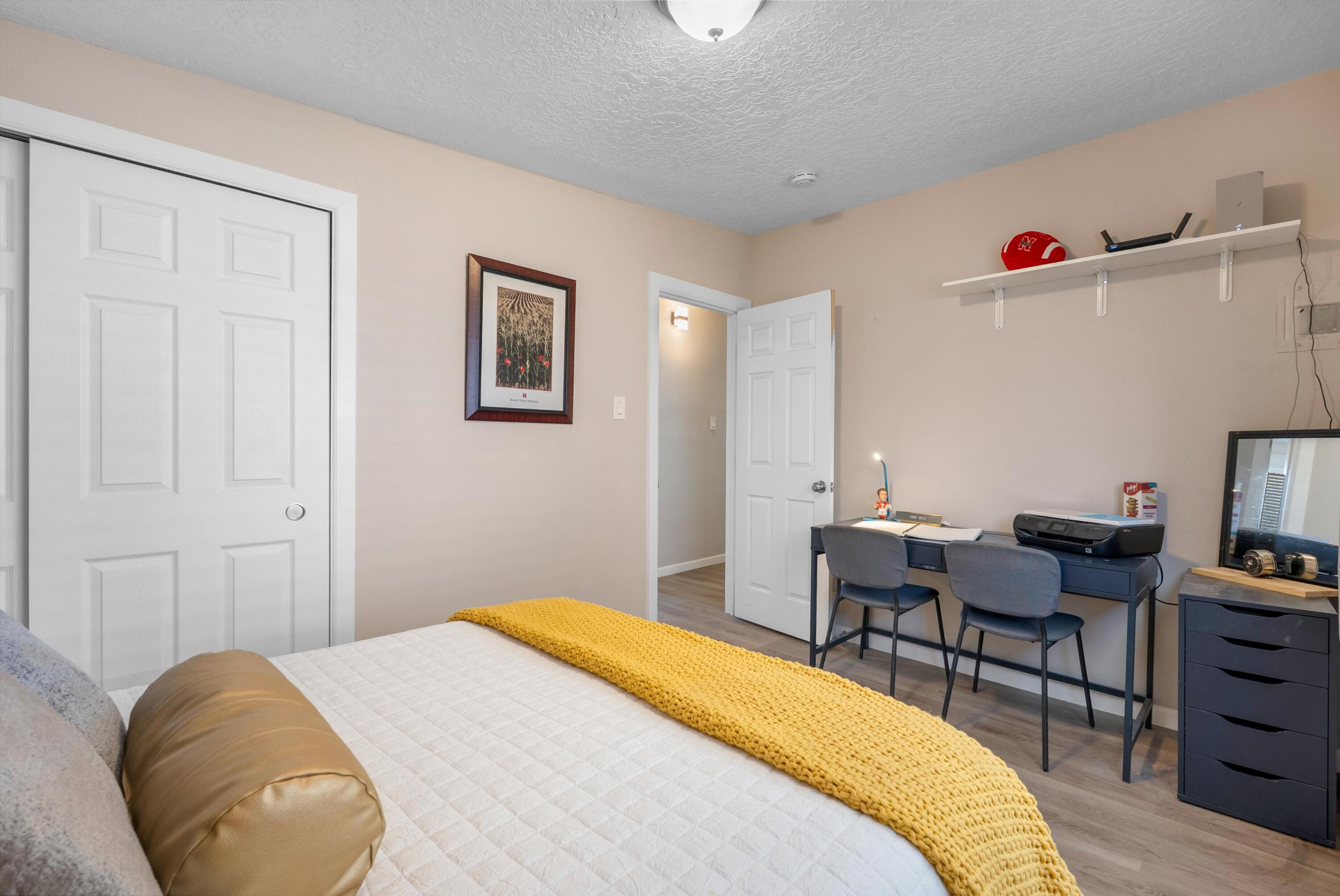 Photo 7 — 1829 Blume Street NE