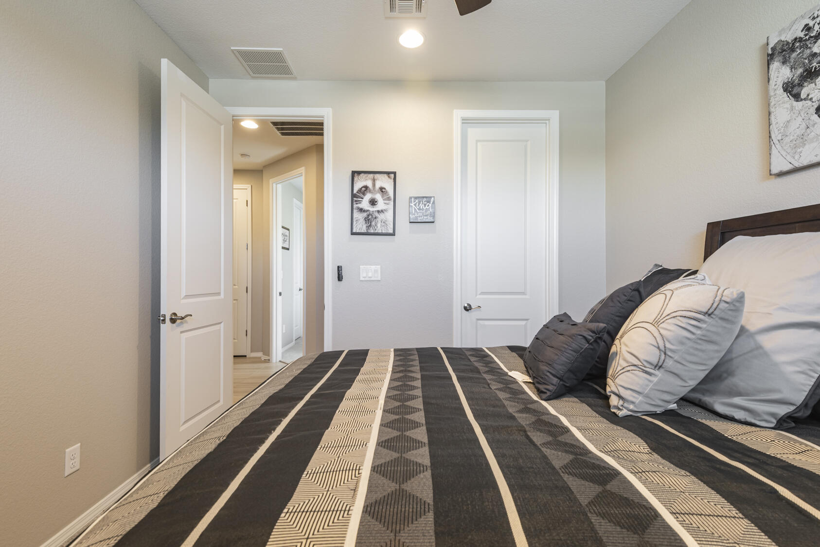 Photo 19 — 8328 Salinger Way NW