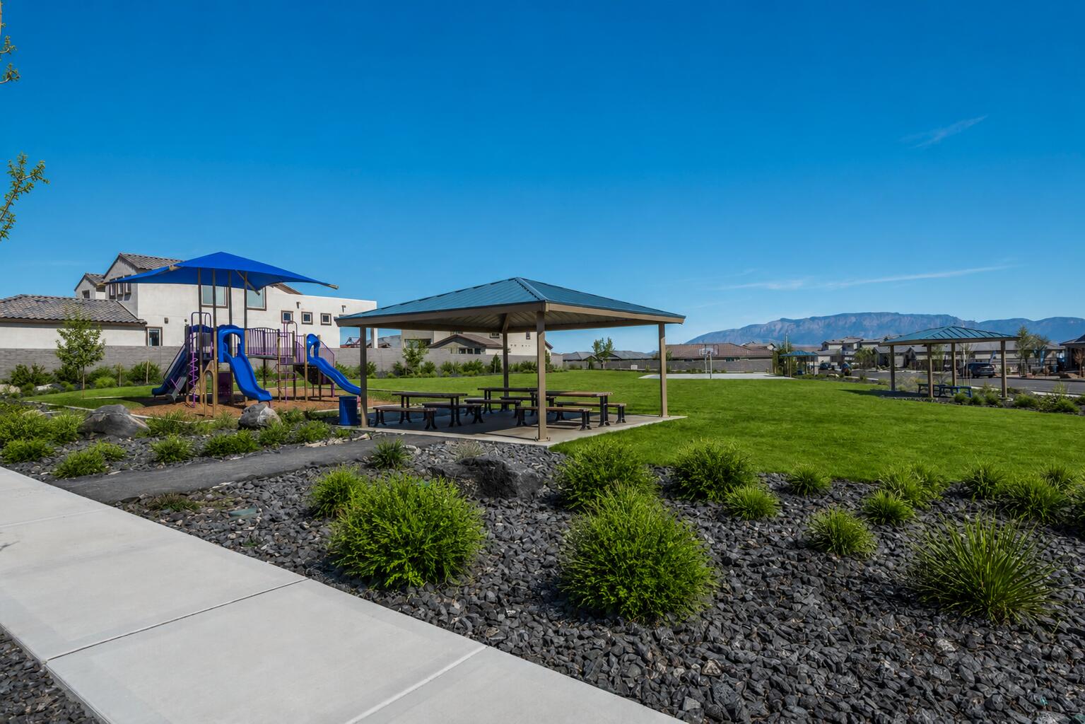 Photo 4 — 8328 Salinger Way NW