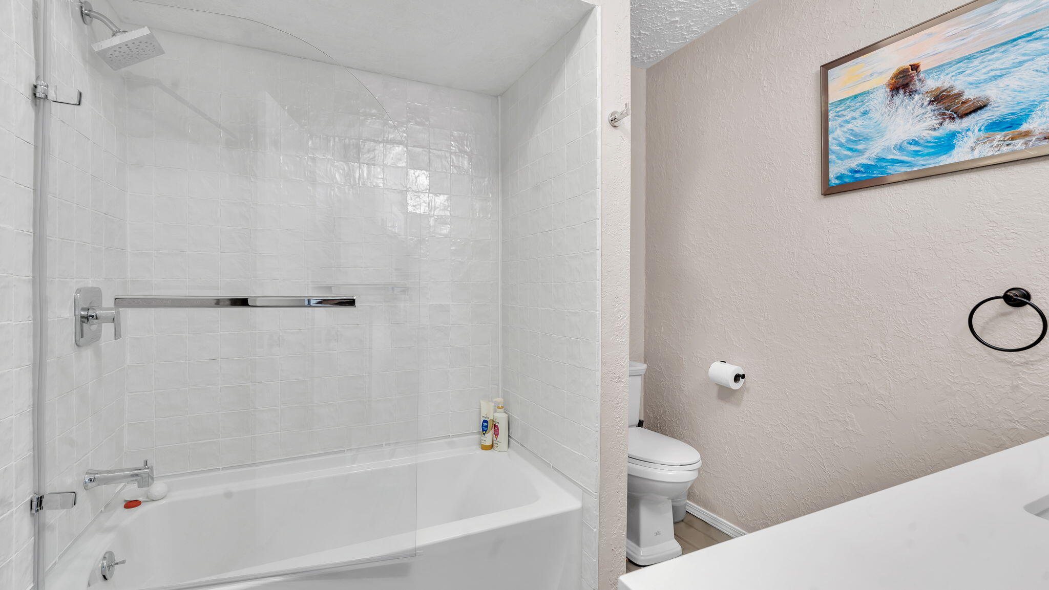 Photo 15 — 14329 Windsor Place NE