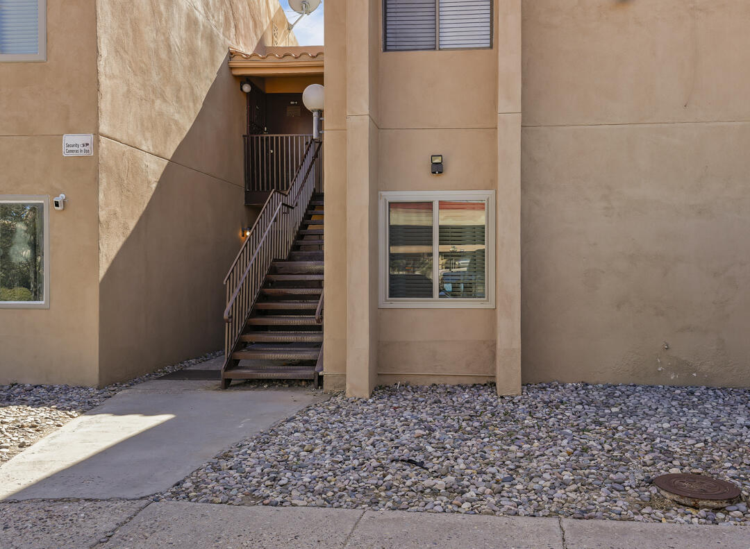 Photo 19 — 901 Country Club Drive SE APT D