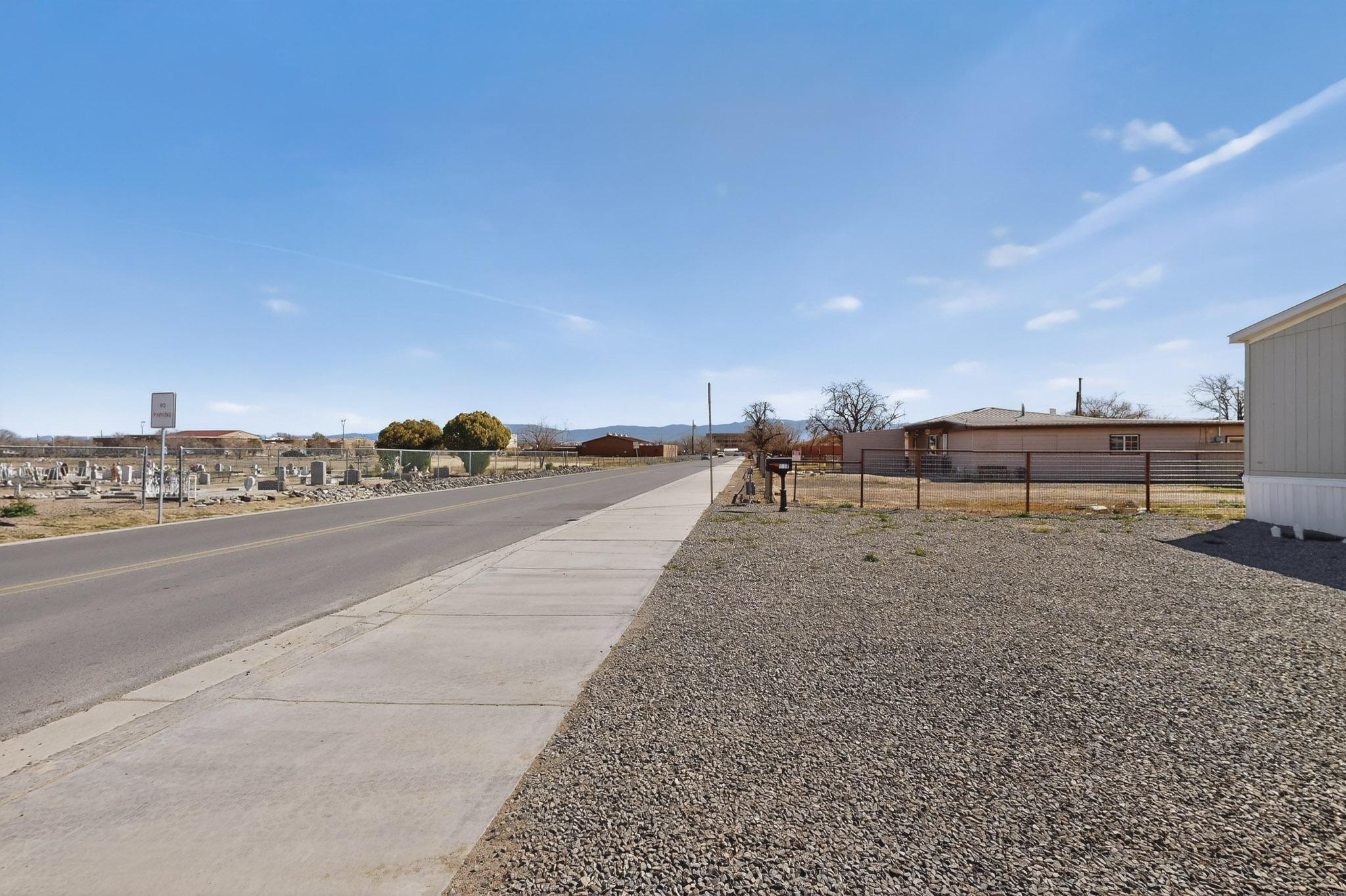 Photo 4 — 1117 W Delgado Avenue