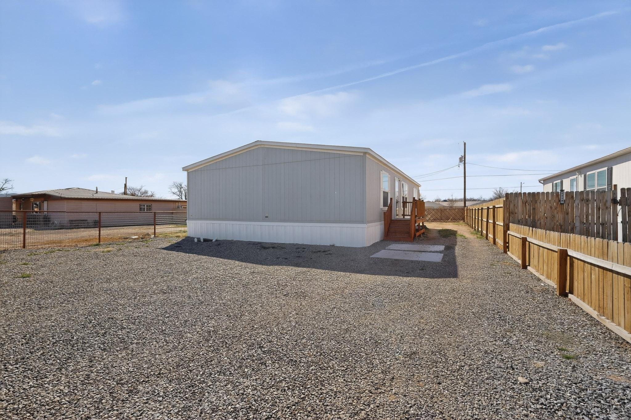 Photo 8 — 1117 W Delgado Avenue