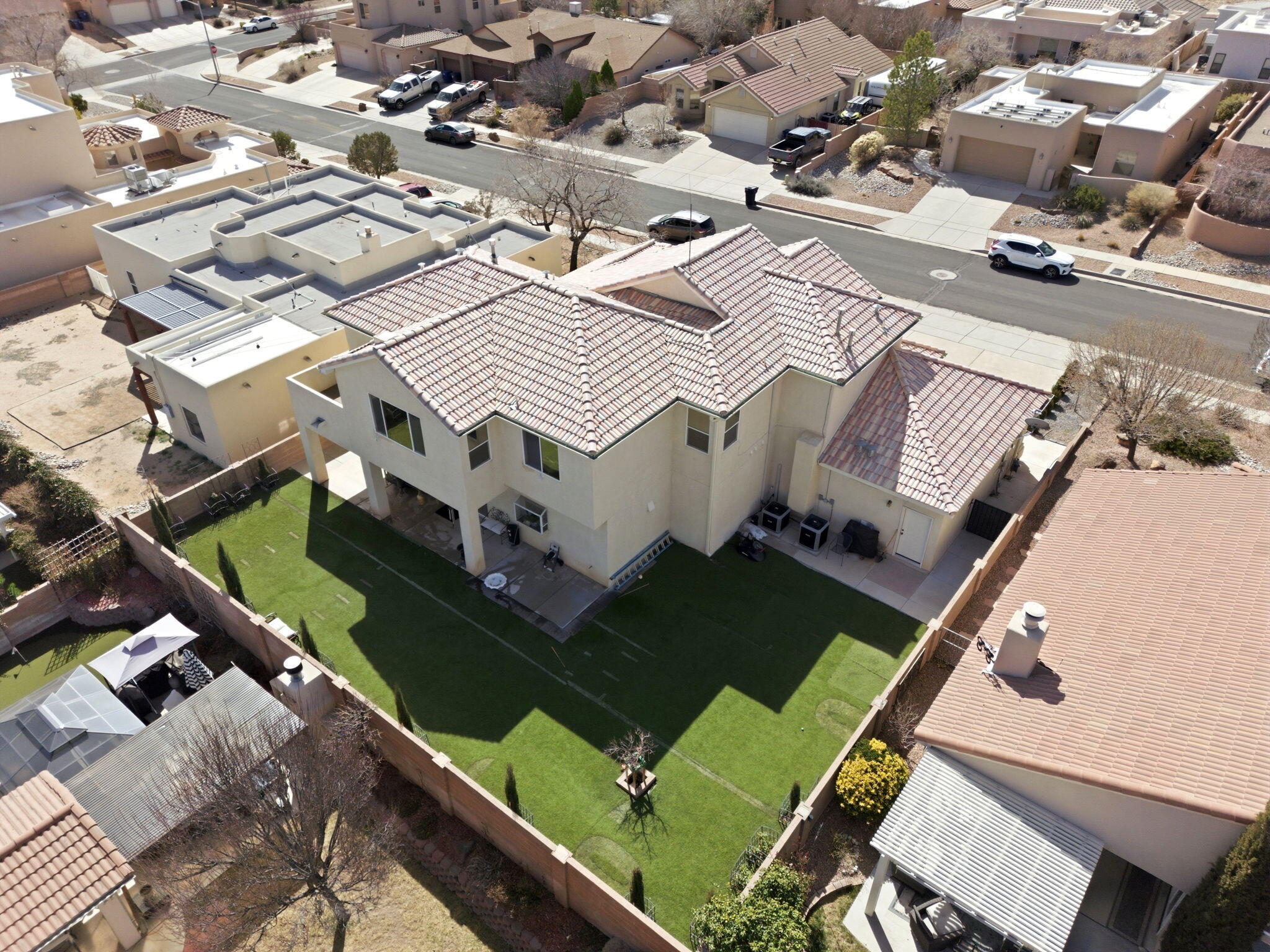 Photo 9 — 4613 Cactus Avenue NW