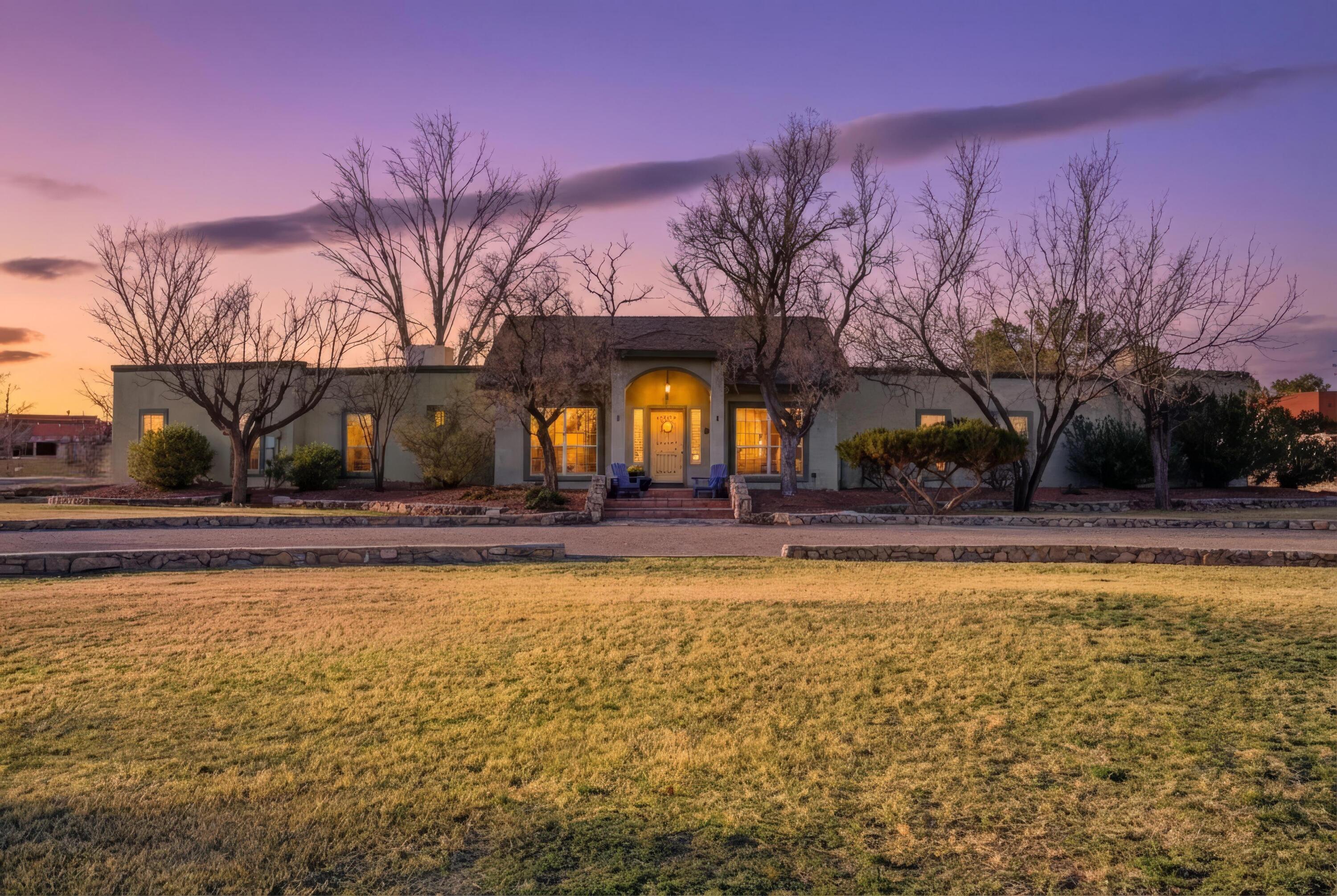 1 Cielo Dorado Drive, Anthony, NM 88021