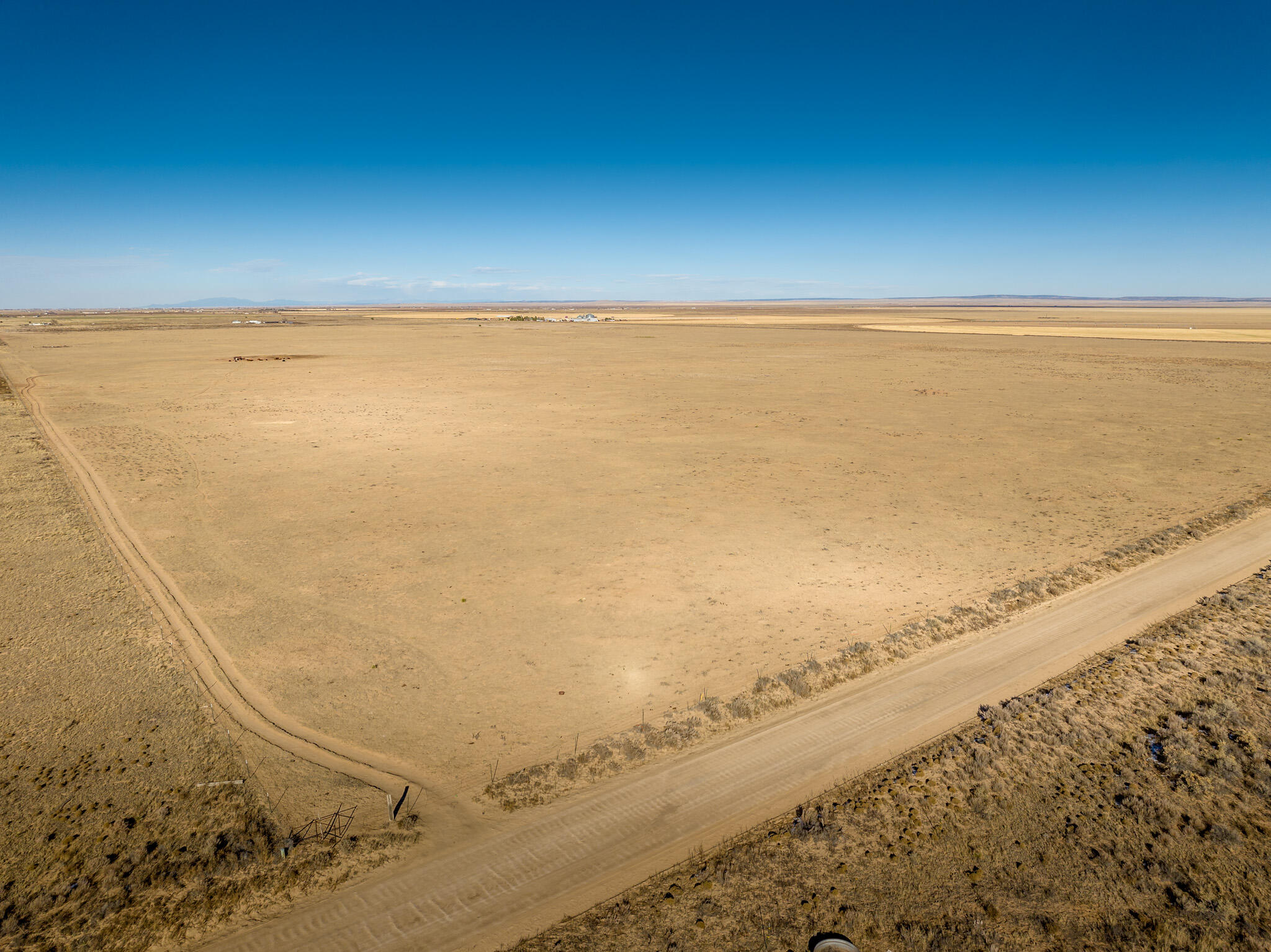Photo 10 —  E Howell (Tr A-3) Road