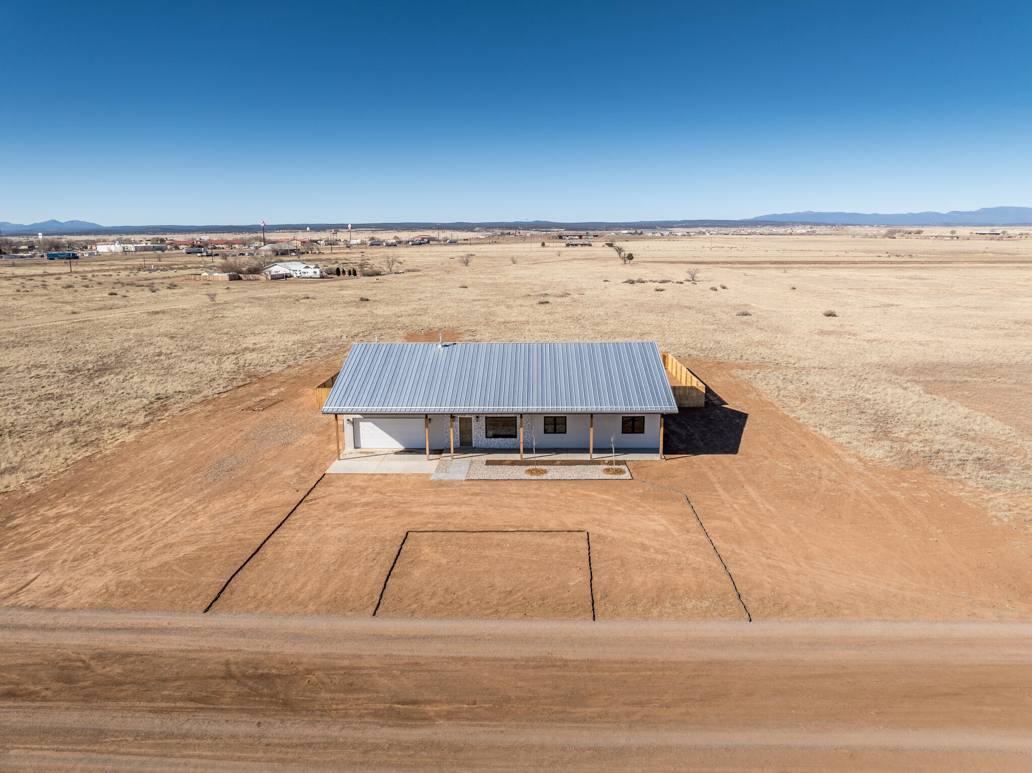 Photo 3 — 6 Lobo Drive