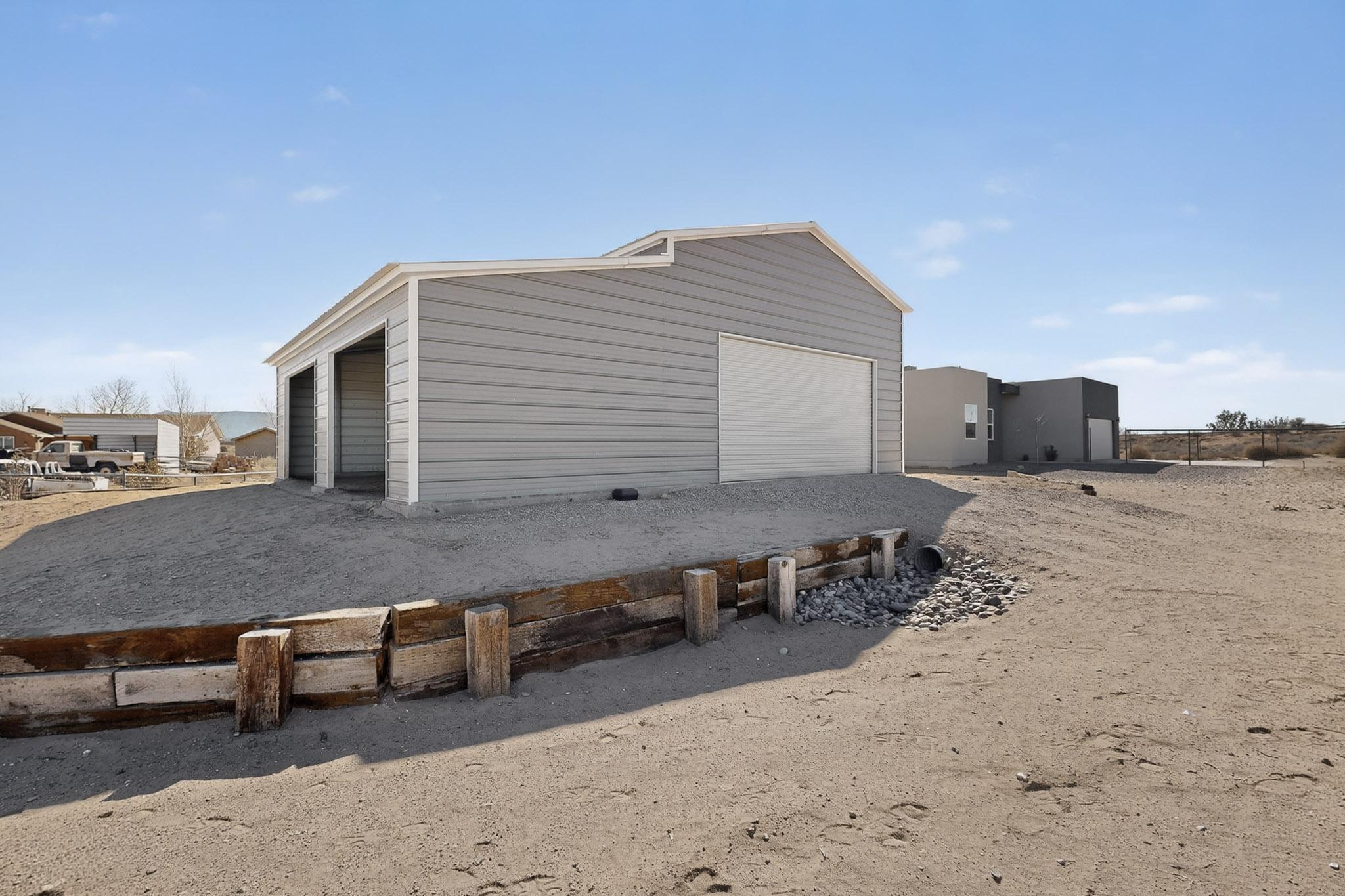 Photo 20 — 890 Idalia Road SW