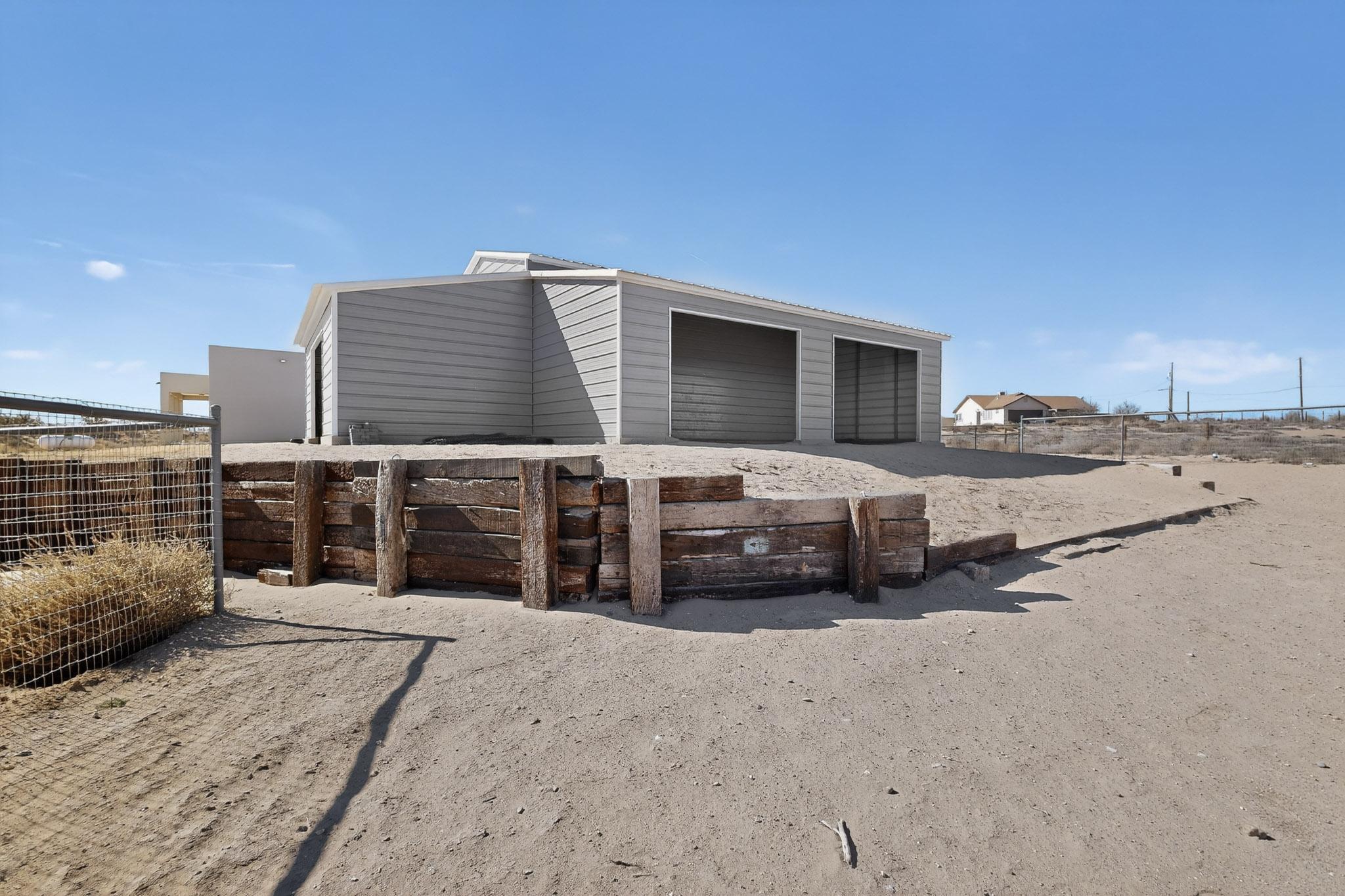 Photo 18 — 890 Idalia Road SW