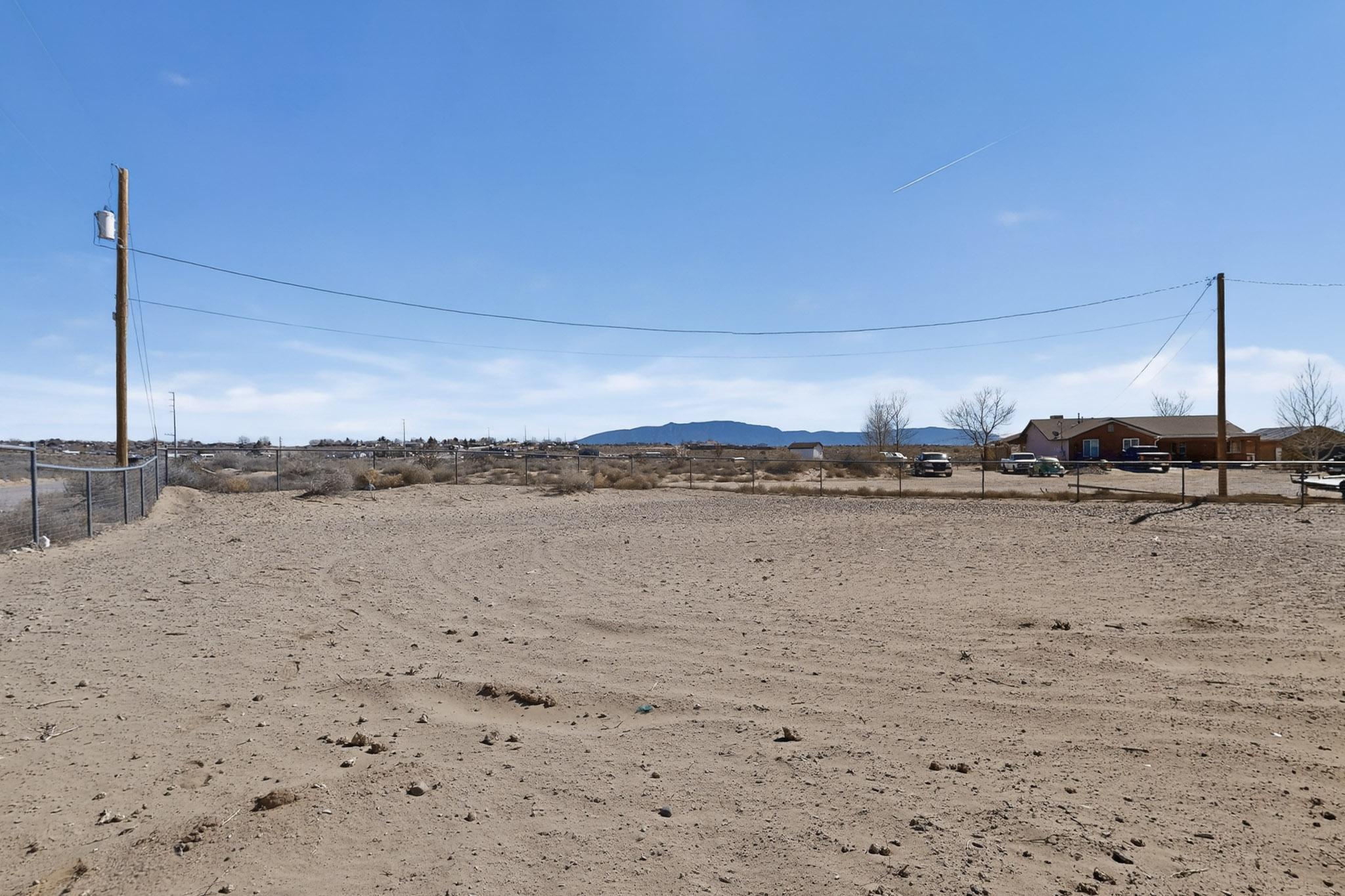 Photo 11 — 890 Idalia Road SW