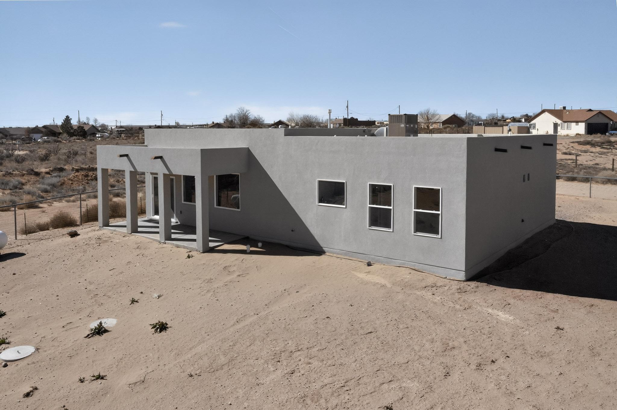 Photo 6 — 890 Idalia Road SW