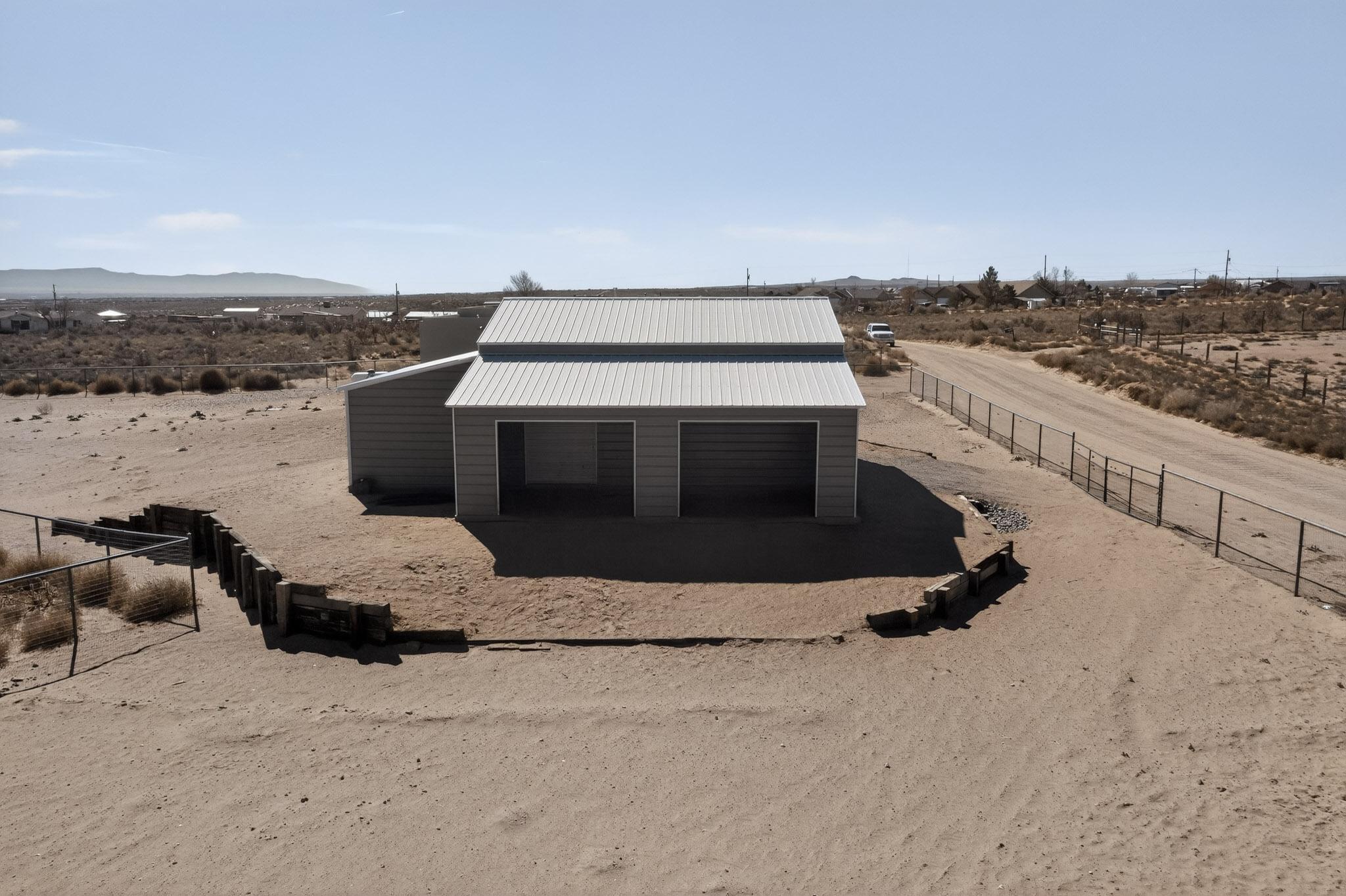 Photo 3 — 890 Idalia Road SW