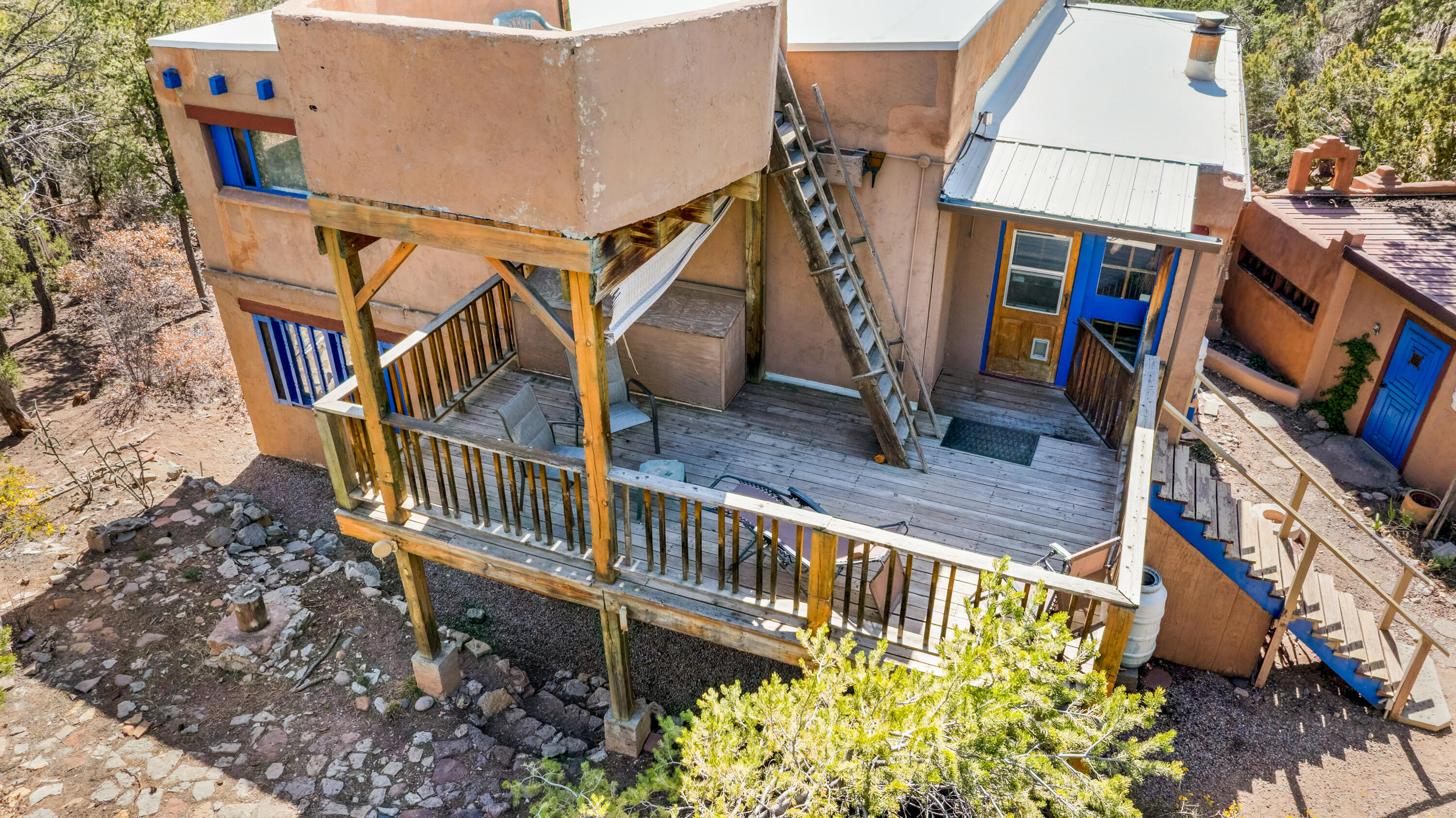 Photo 14 — 575 Redondo Road