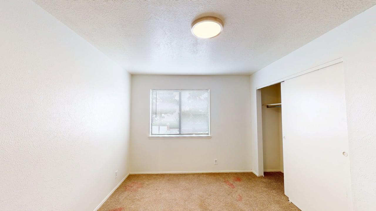 Photo 15 — 3609 Wellesley Drive NE