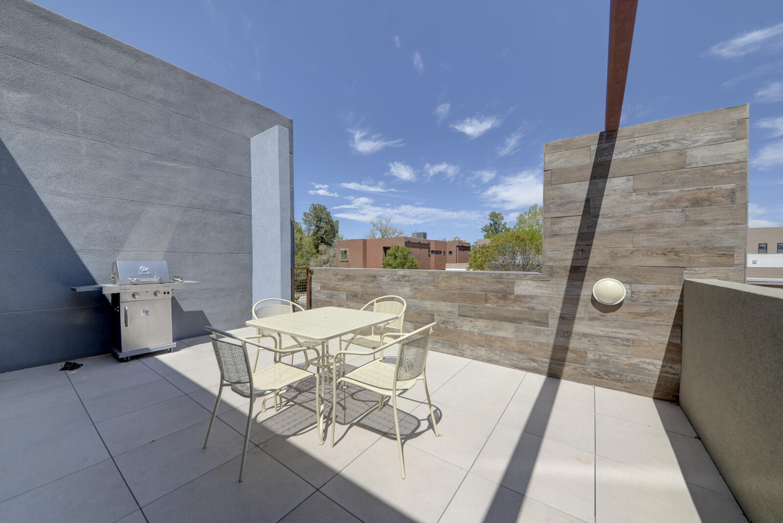 Photo 7 — 1508 San Patricio Avenue SW