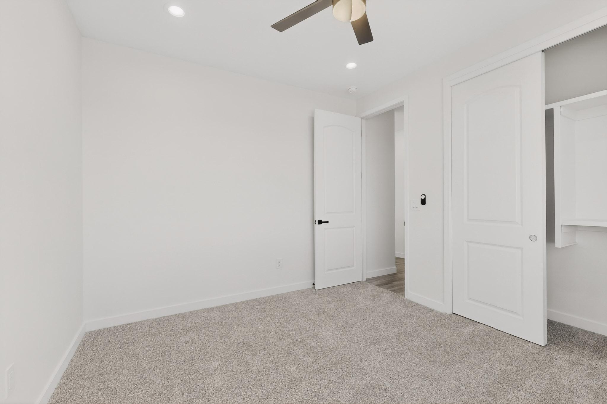 Photo 13 — 6030 Miller Road NE