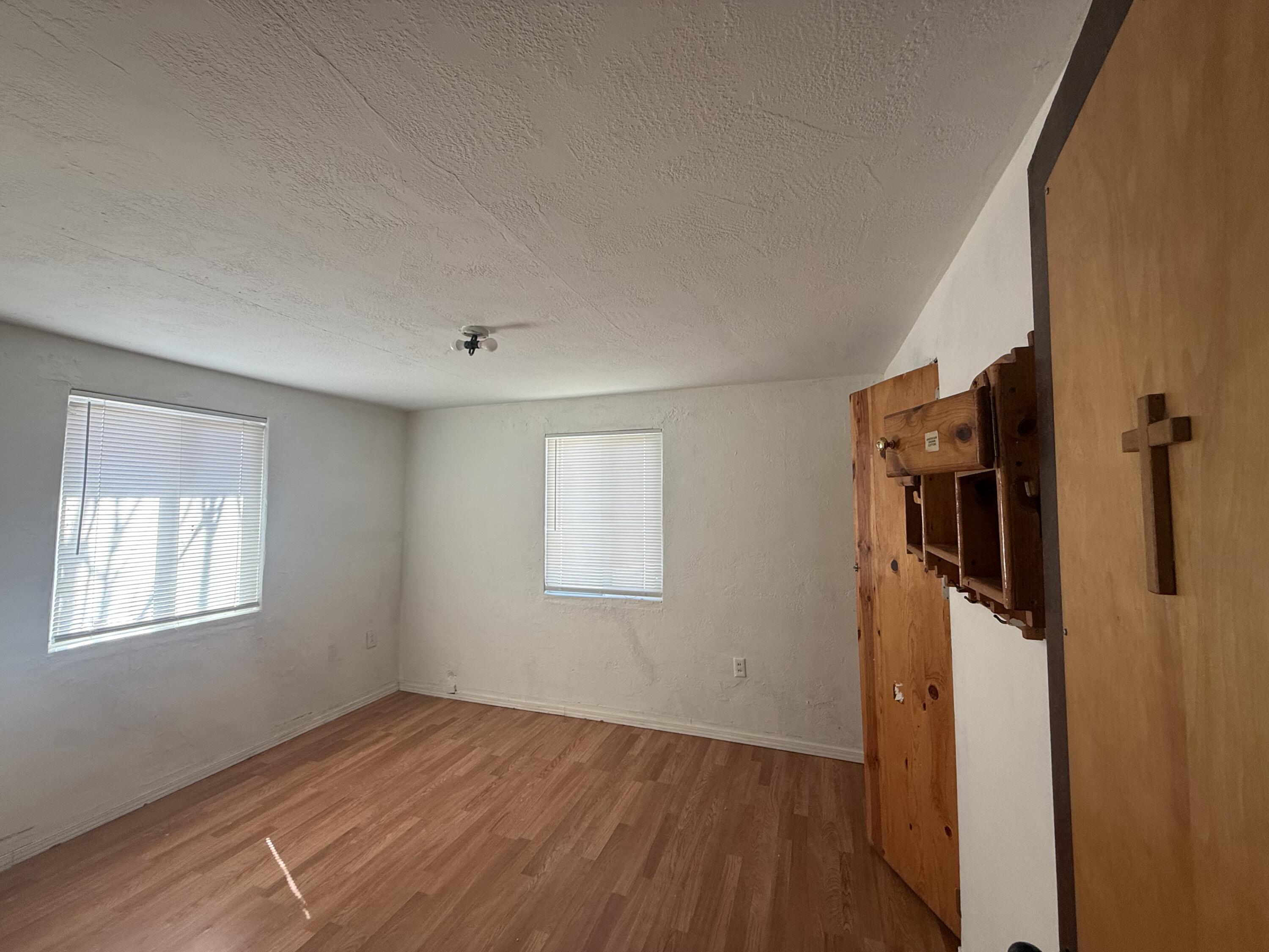 Photo 7 — 1907 Isleta Boulevard SW UNIT 7