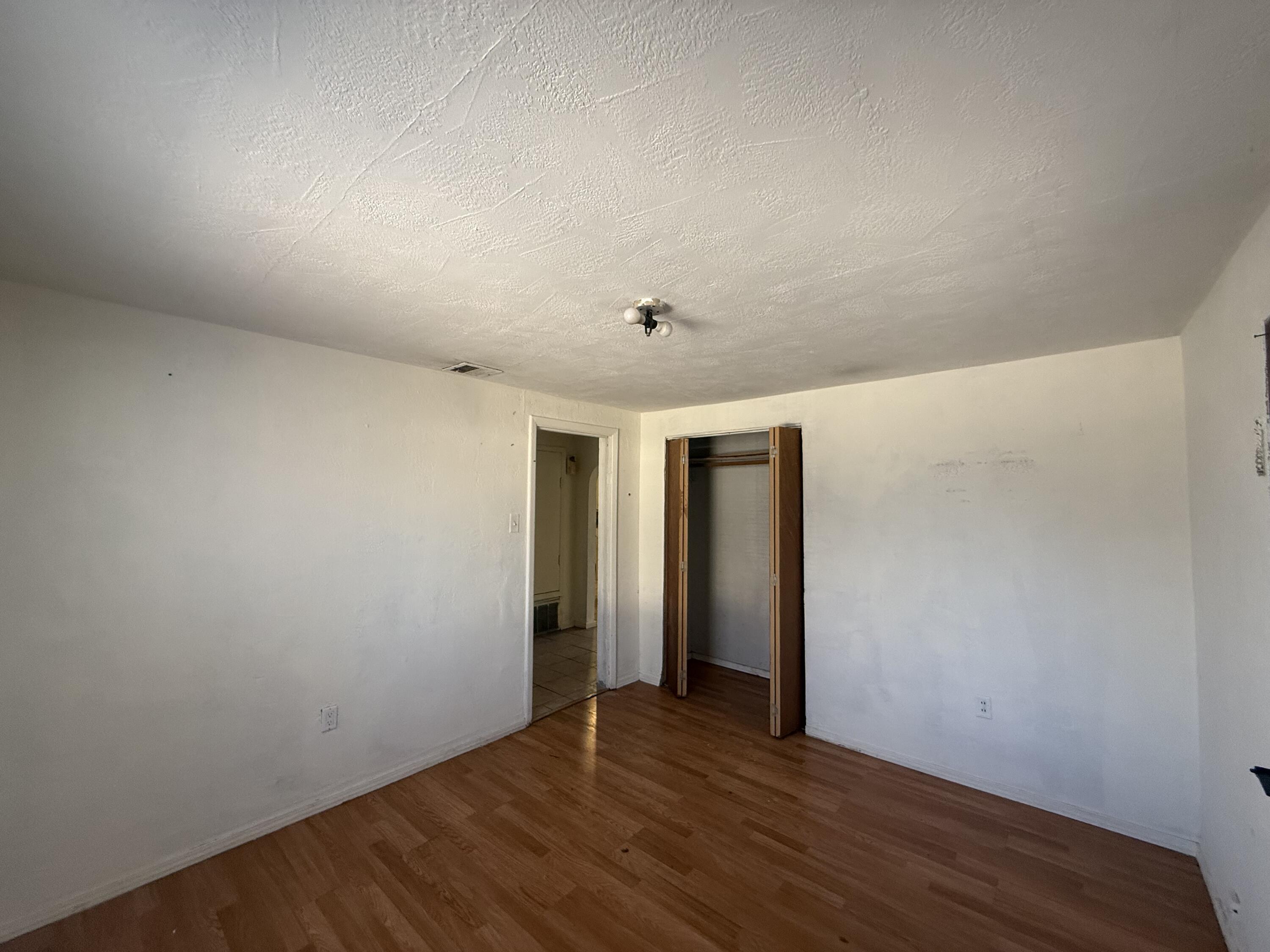 Photo 2 — 1907 Isleta Boulevard SW UNIT 7