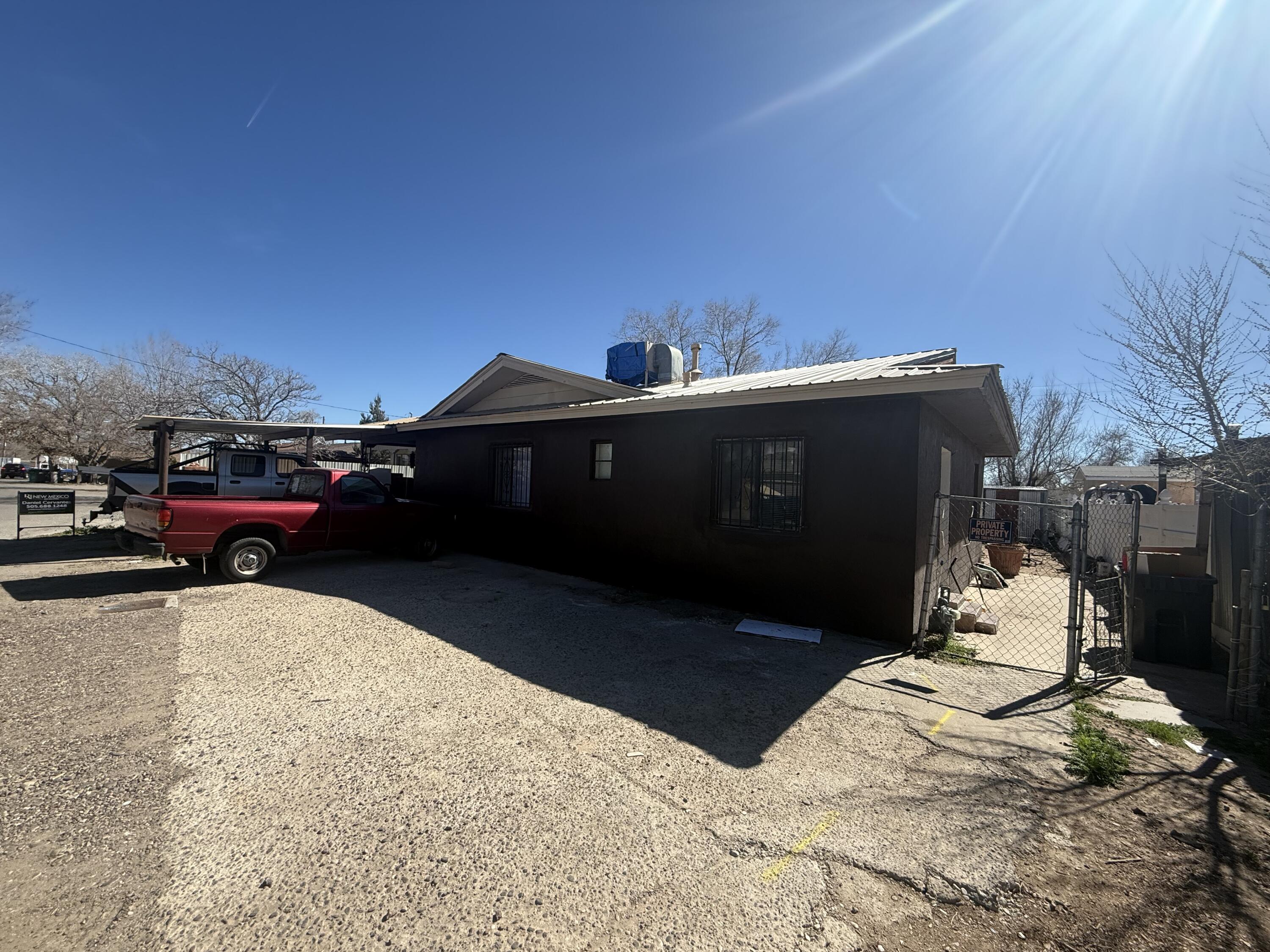 Photo 17 — 1907 Isleta Boulevard SW UNIT 7