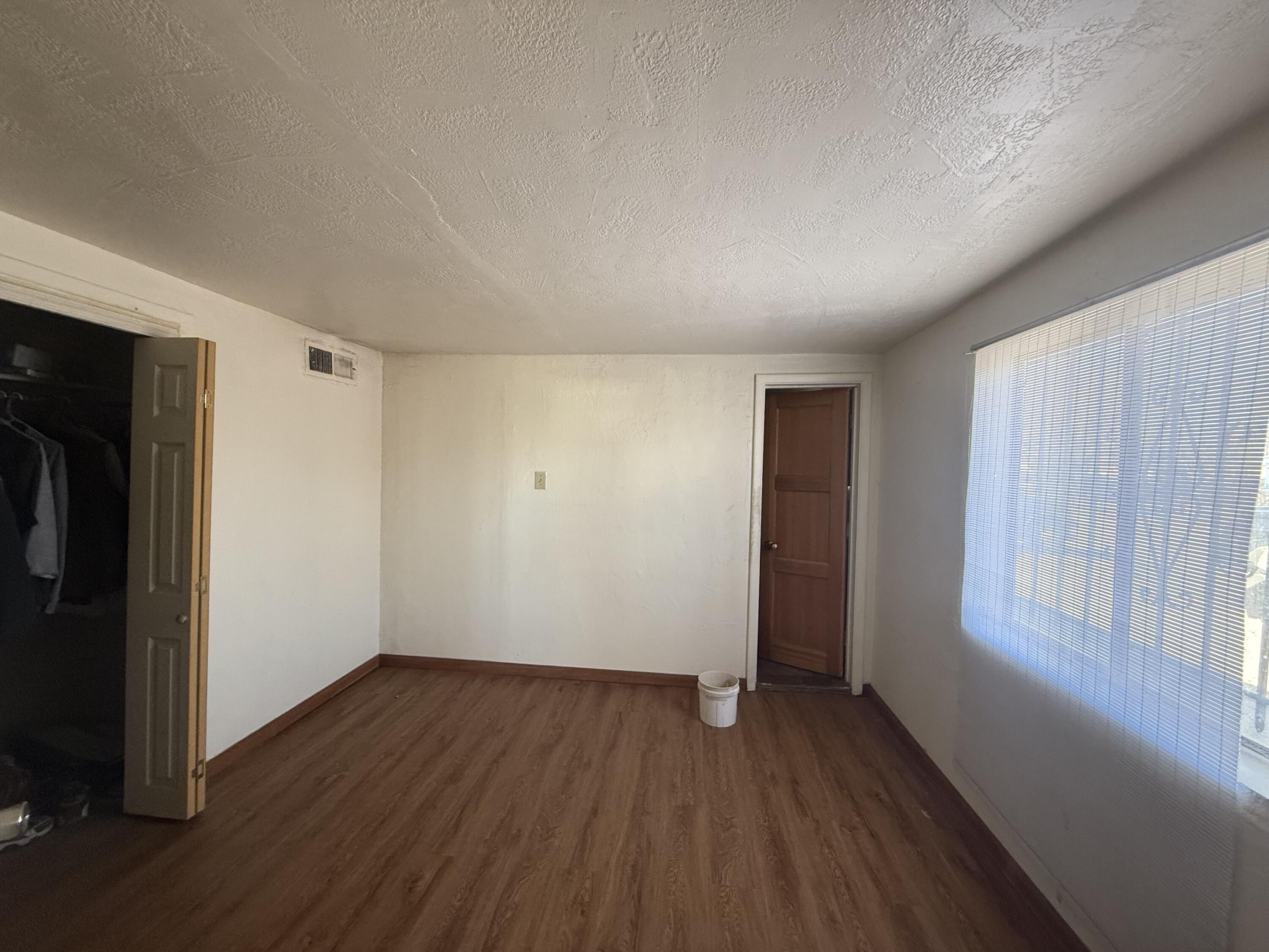 Photo 11 — 1907 Isleta Boulevard SW UNIT 7