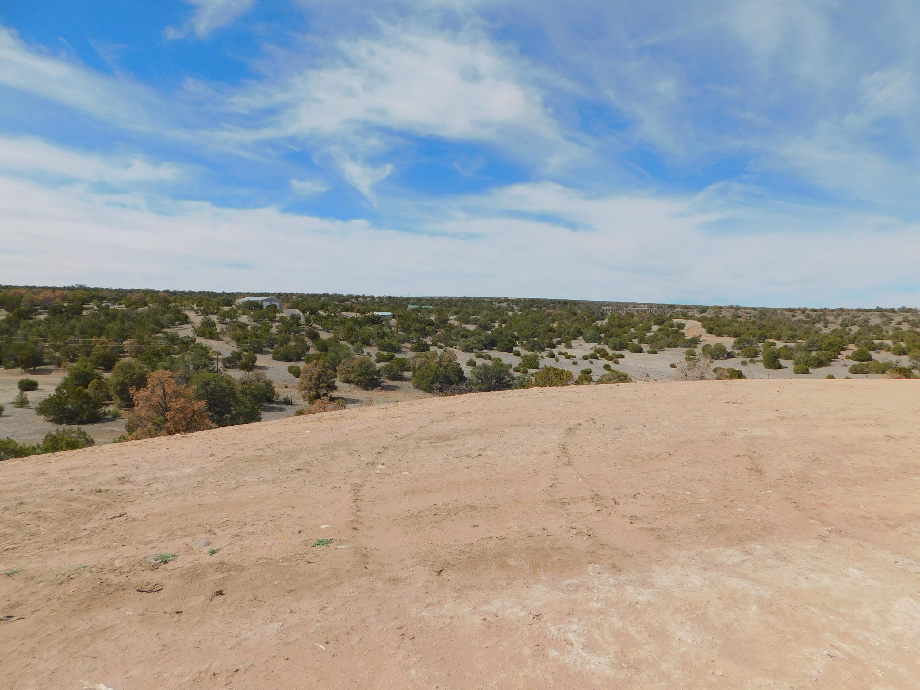 Photo 4 — 311 Cimarron Drive