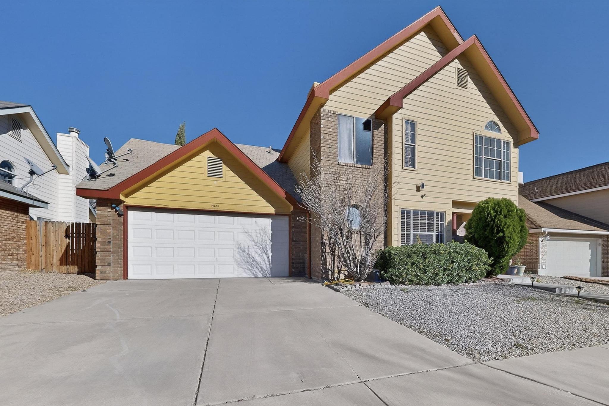 7824 Snowberry Street NW, Albuquerque, NM 87120